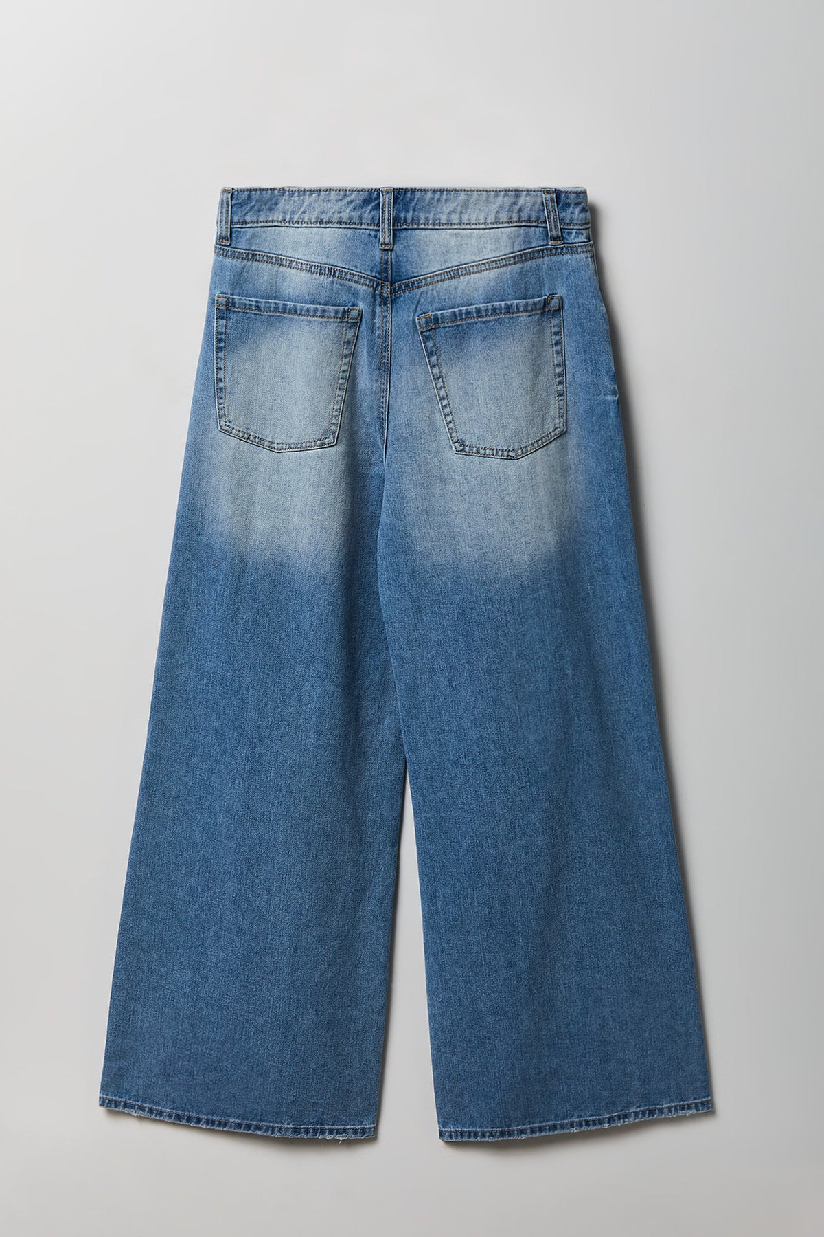 Alt View 4. High Rise Ultra Baggy Jean - Medium Blue
