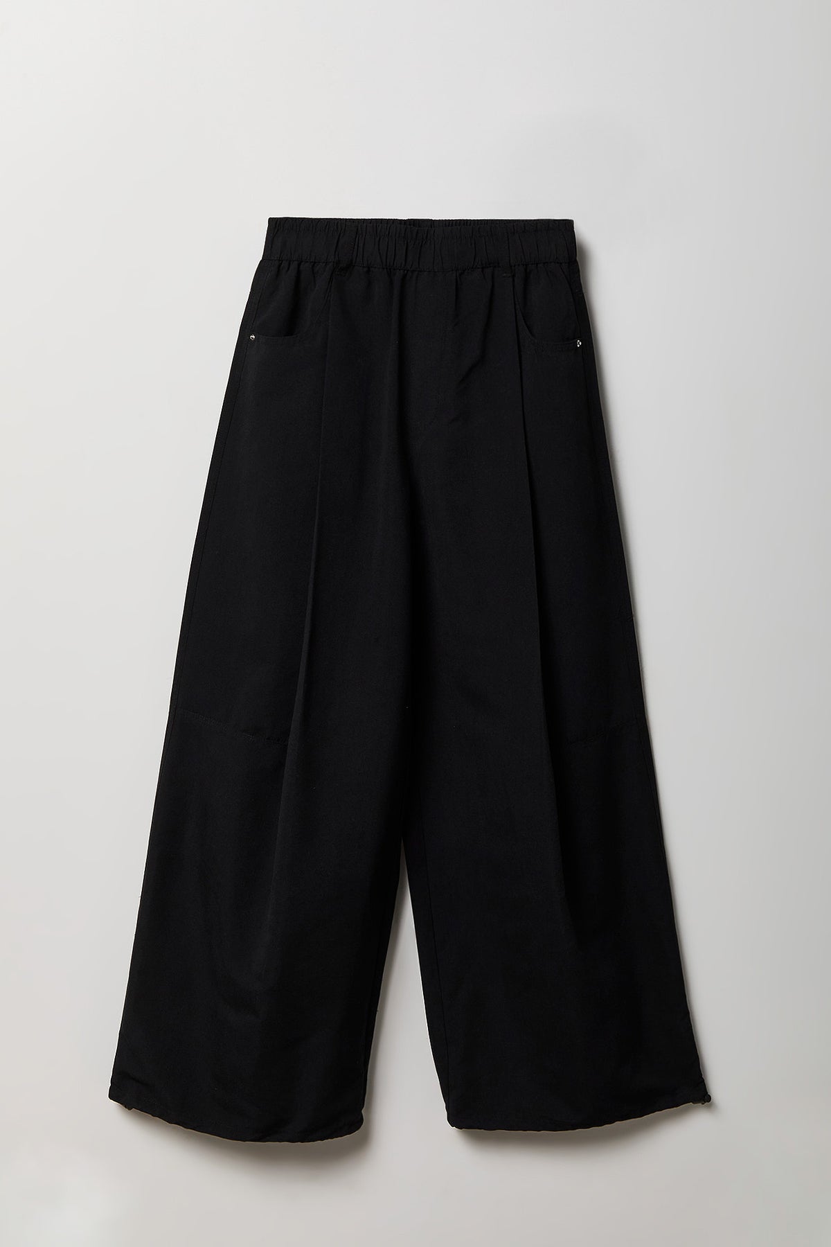 Alt View 4. Wide Leg Parachute Pant - Black