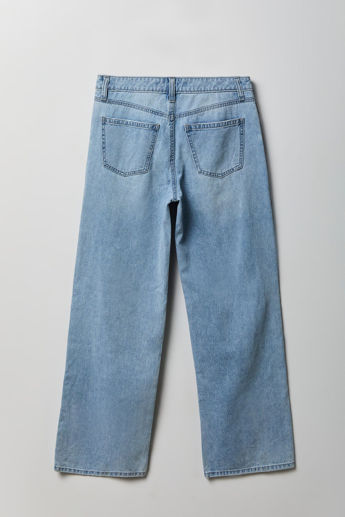 Alt View 5. Brooklyn Ripped Low Rise Baggy Jean - Light Denim Blue