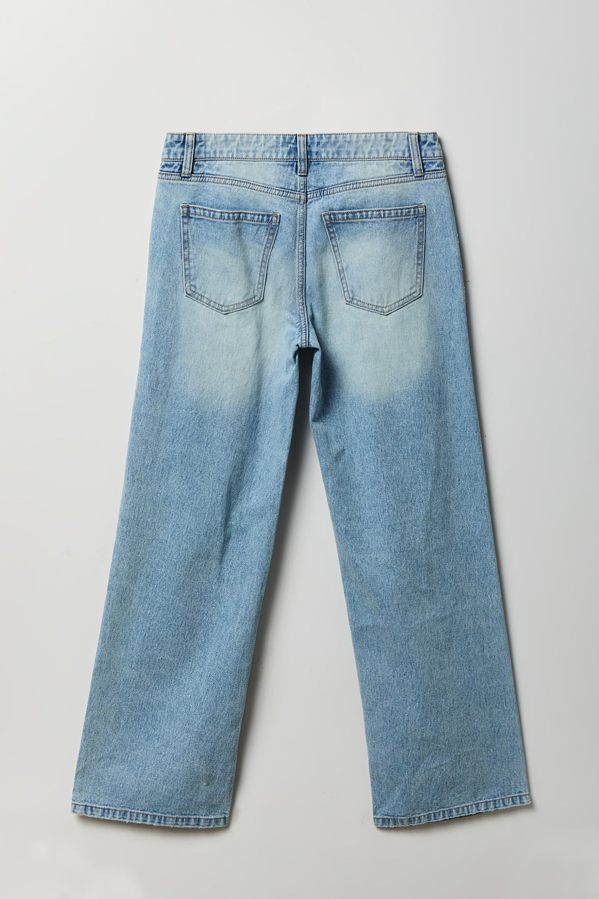 Alt View 2. Brooklyn Ripped Low Rise Baggy Jean - Light Denim Blue