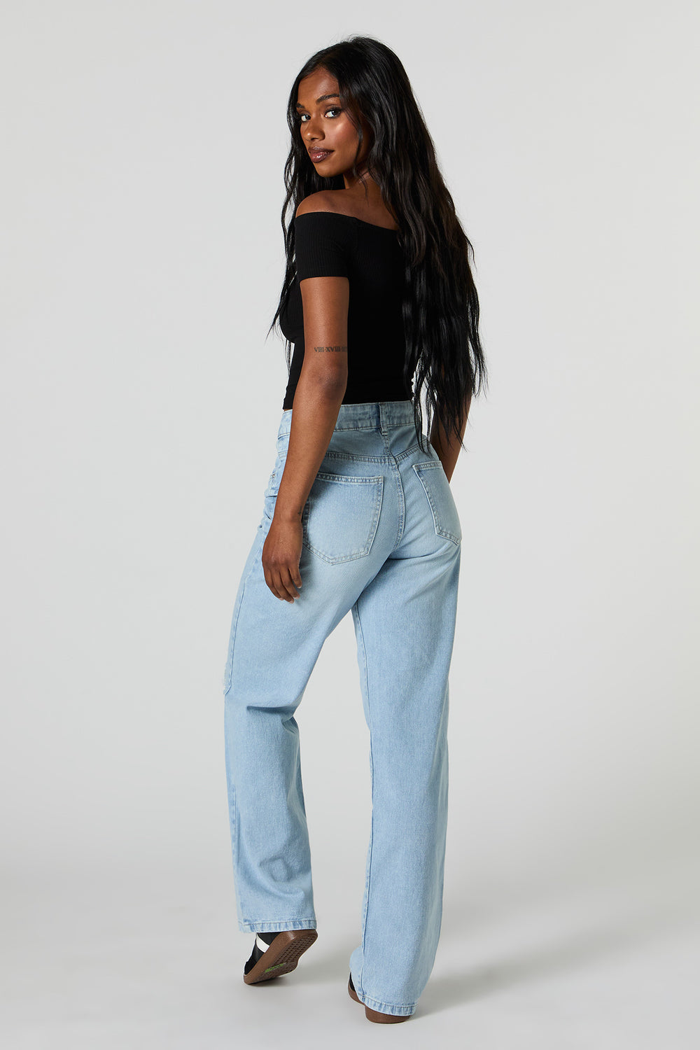 90's High Rise Wide Leg Distressed Jean 90's High Rise Wide Leg Distressed Jean 3