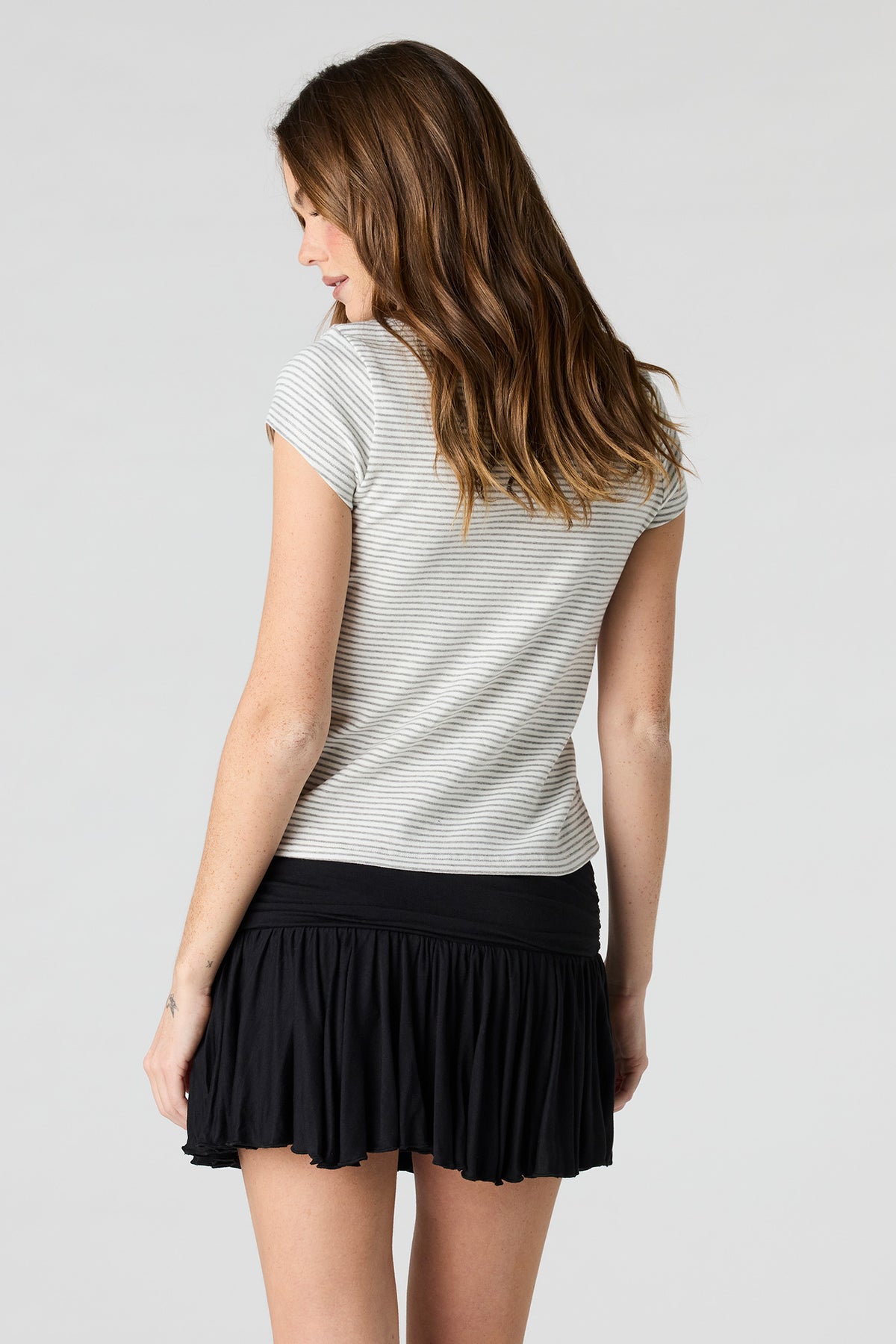 Alt View 2. Flowy Mini Skort - Black