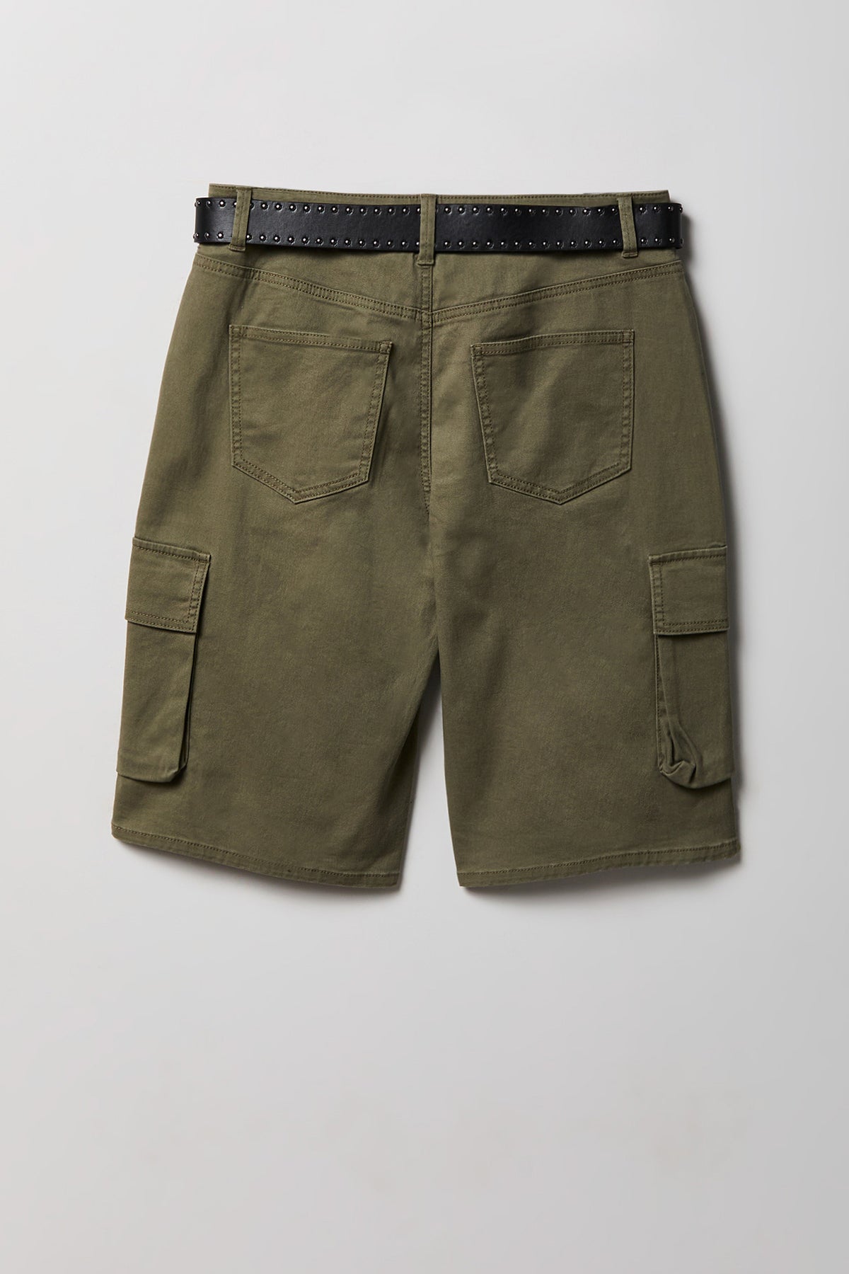 Alt View 2. Belted Bermuda Cargo Short - Green