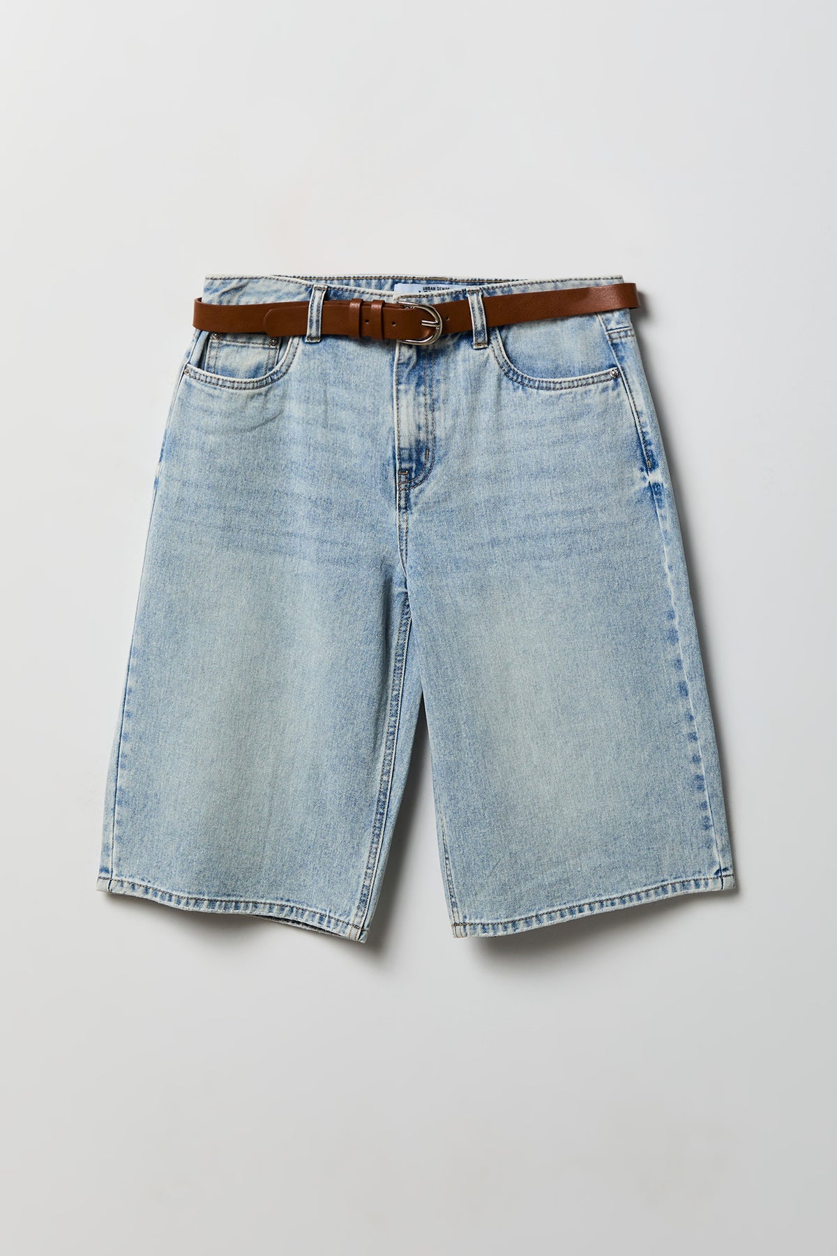 Alt View 4. Low Rise Super Baggy Belted Jort 13" - Light Denim Blue