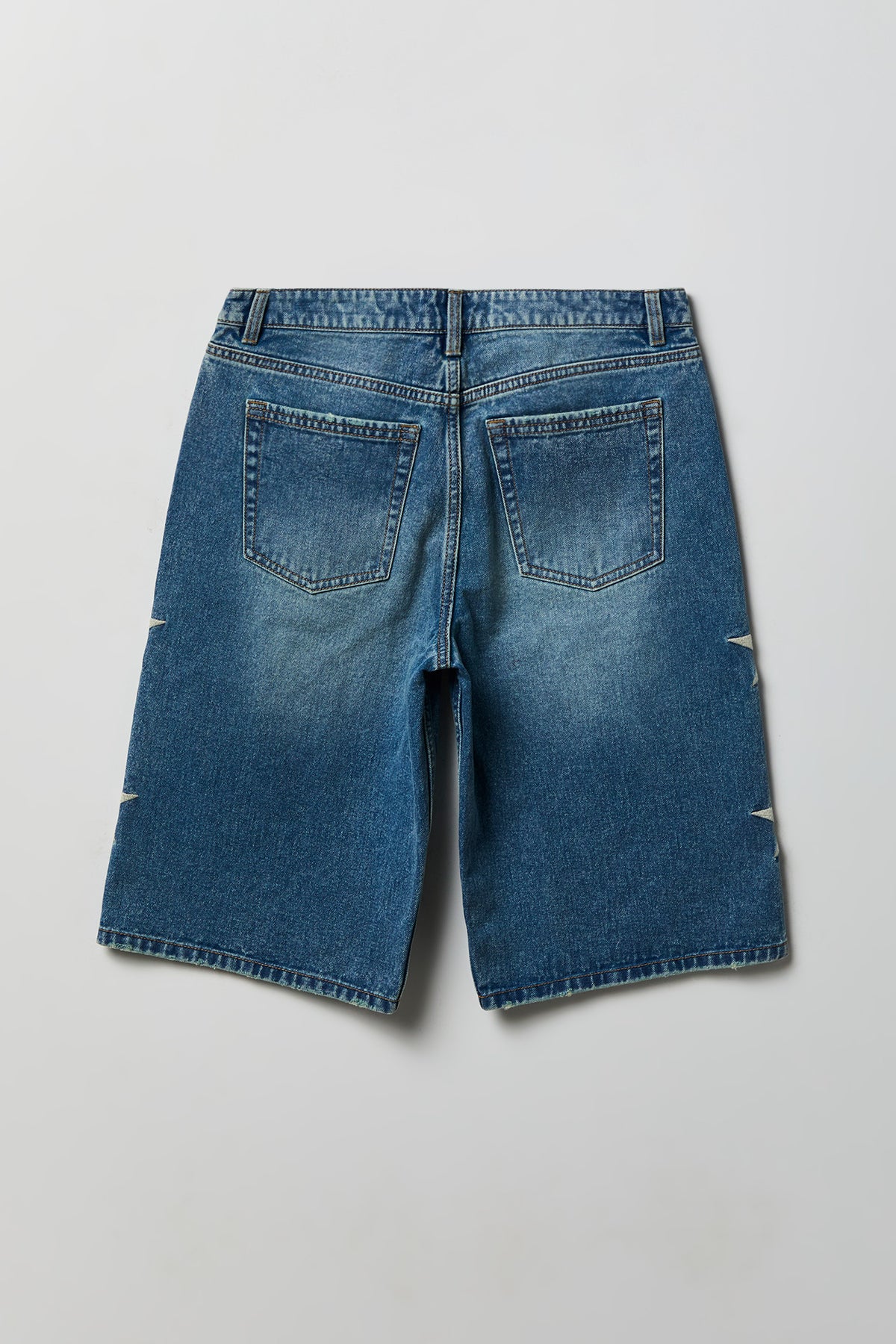 Alt View 2. London Star Embroidered Low Rise Baggy Jort - Medium Blue