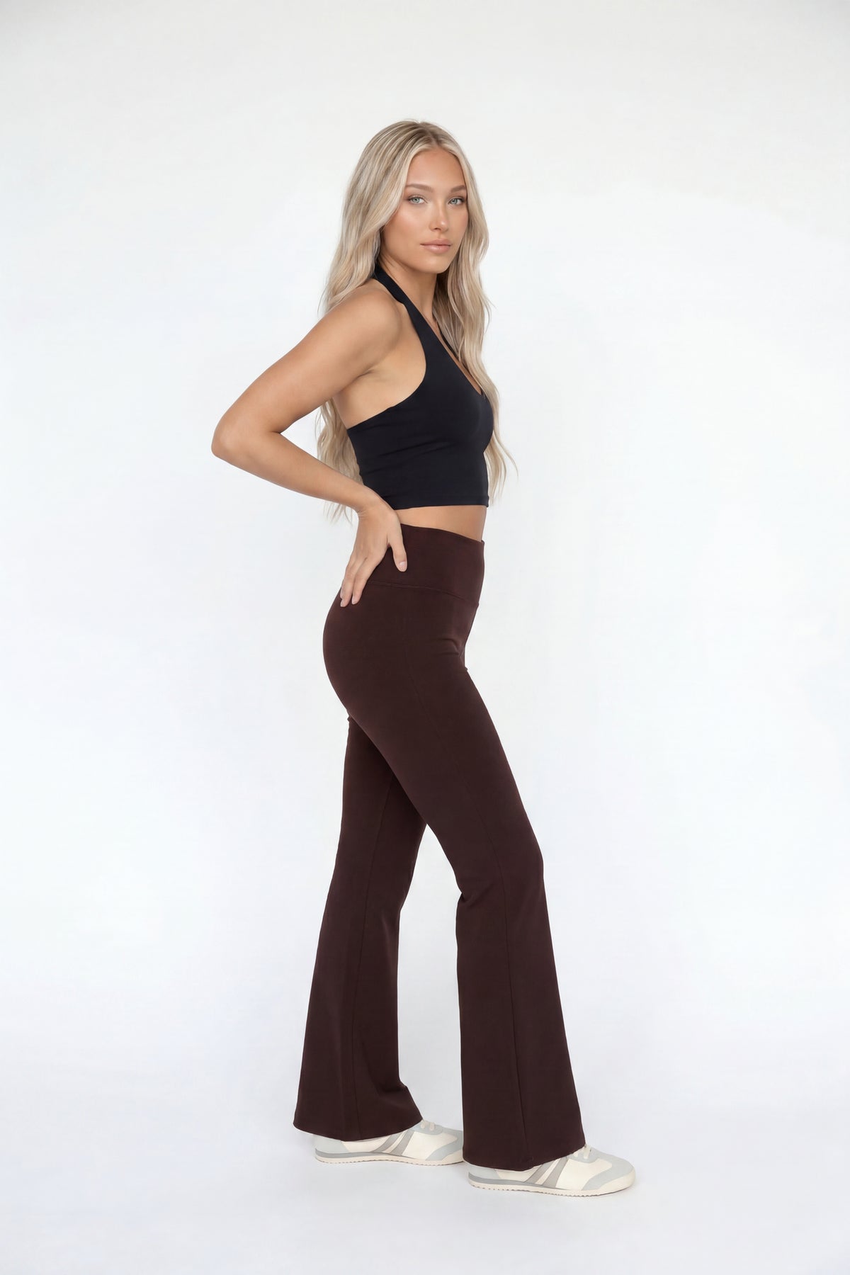 Alt View 3. 072203038500_20_2 - Brown