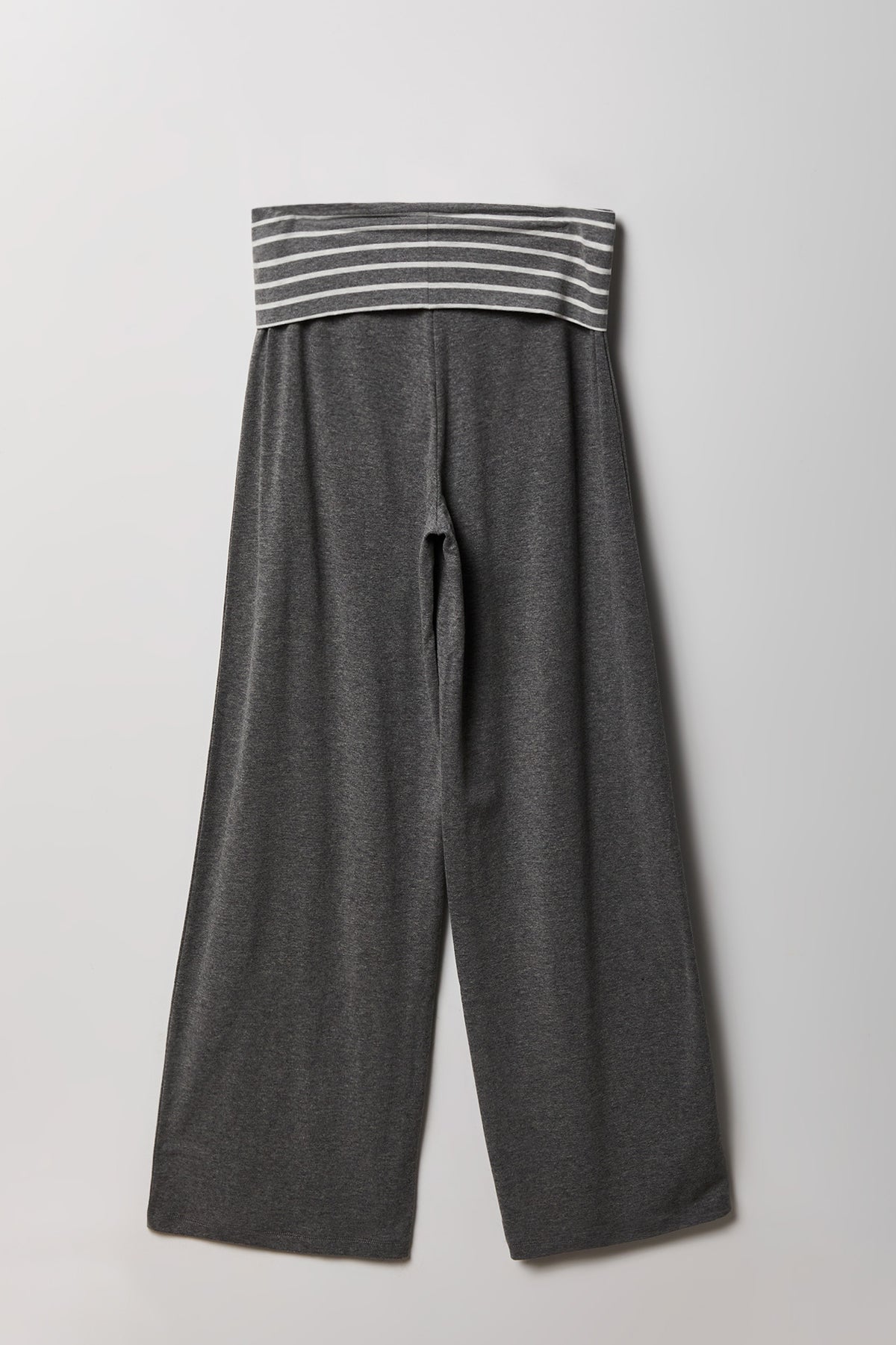 Alt View 2. Contrast Foldover Waist Wide Leg Pant - Charcoal