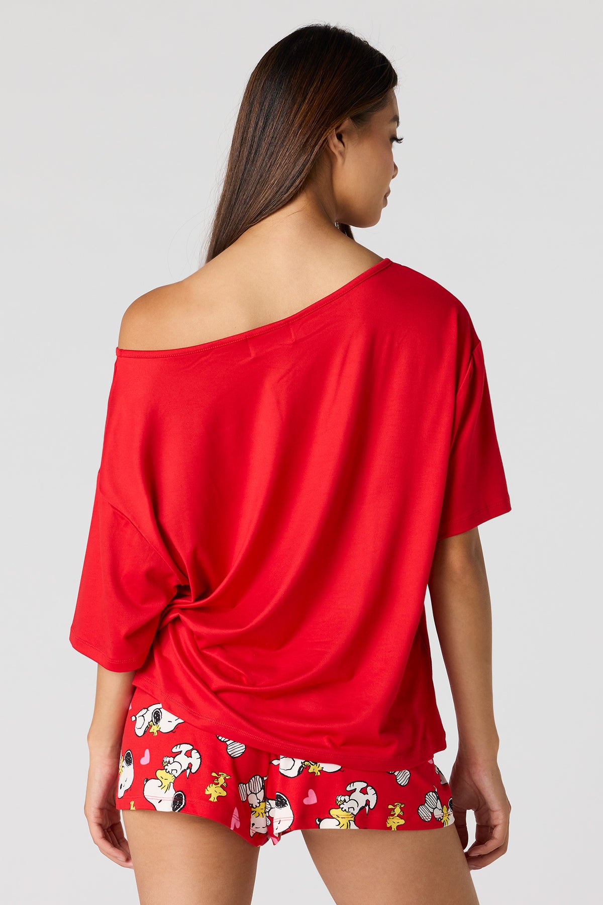 Alt View 2. Peanuts Snoopy Off Shoulder Top & Short Pajama Set - Dark Red