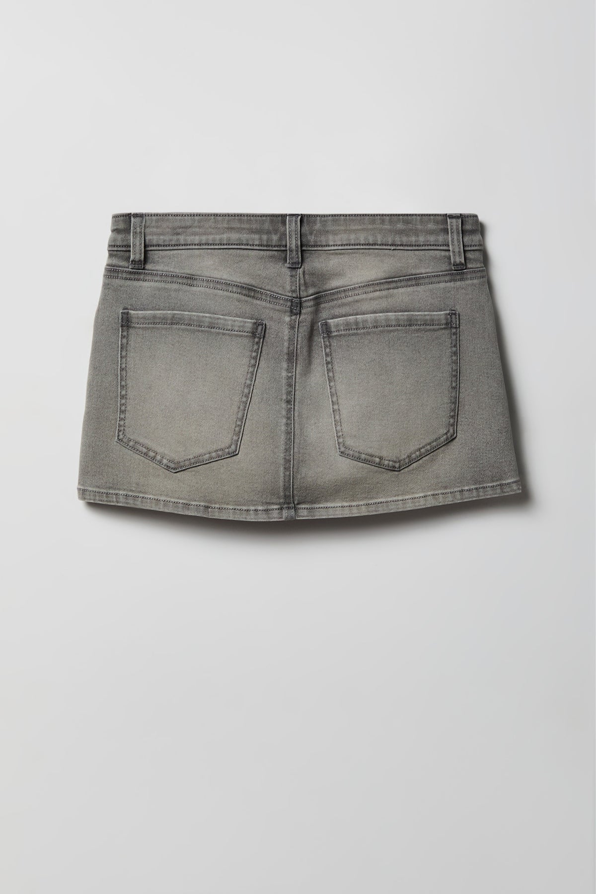 Alt View 5. Stretch Low Rise Micro Mini Denim Skort - Charcoal