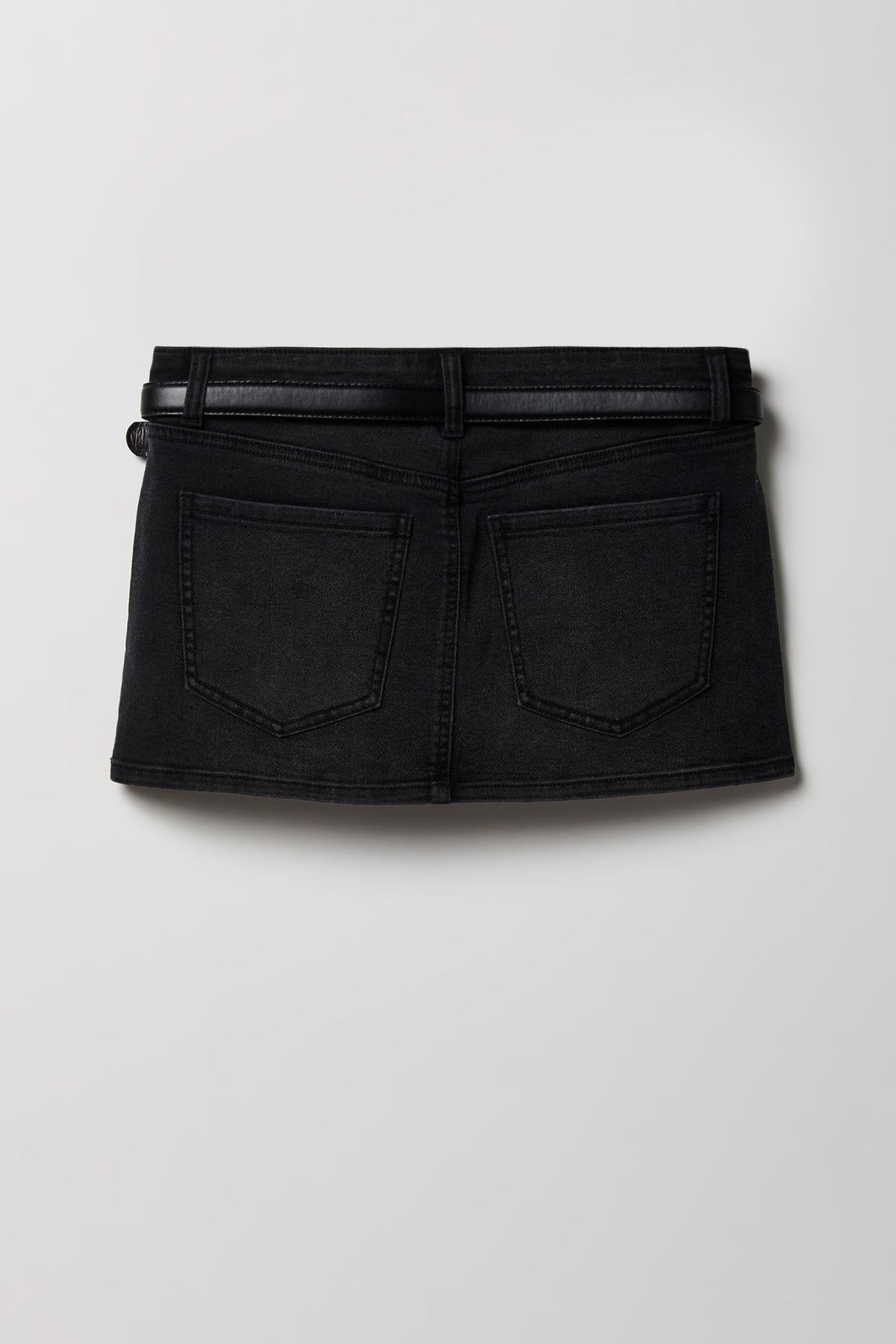 Alt View 5. Stretch Low Rise Belted Mini Skort - Black