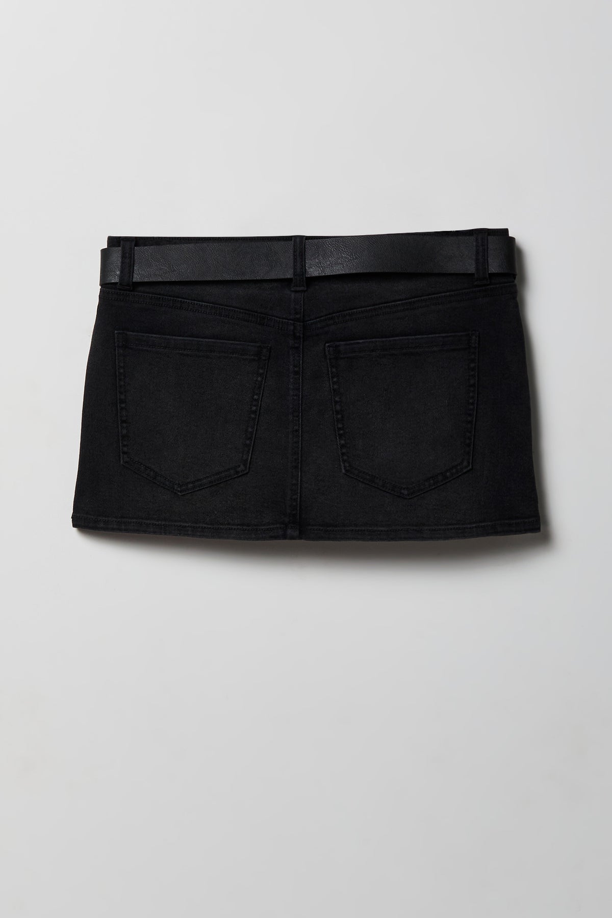 Alt View 2. Stretch Denim Belted Mini Skort - Black