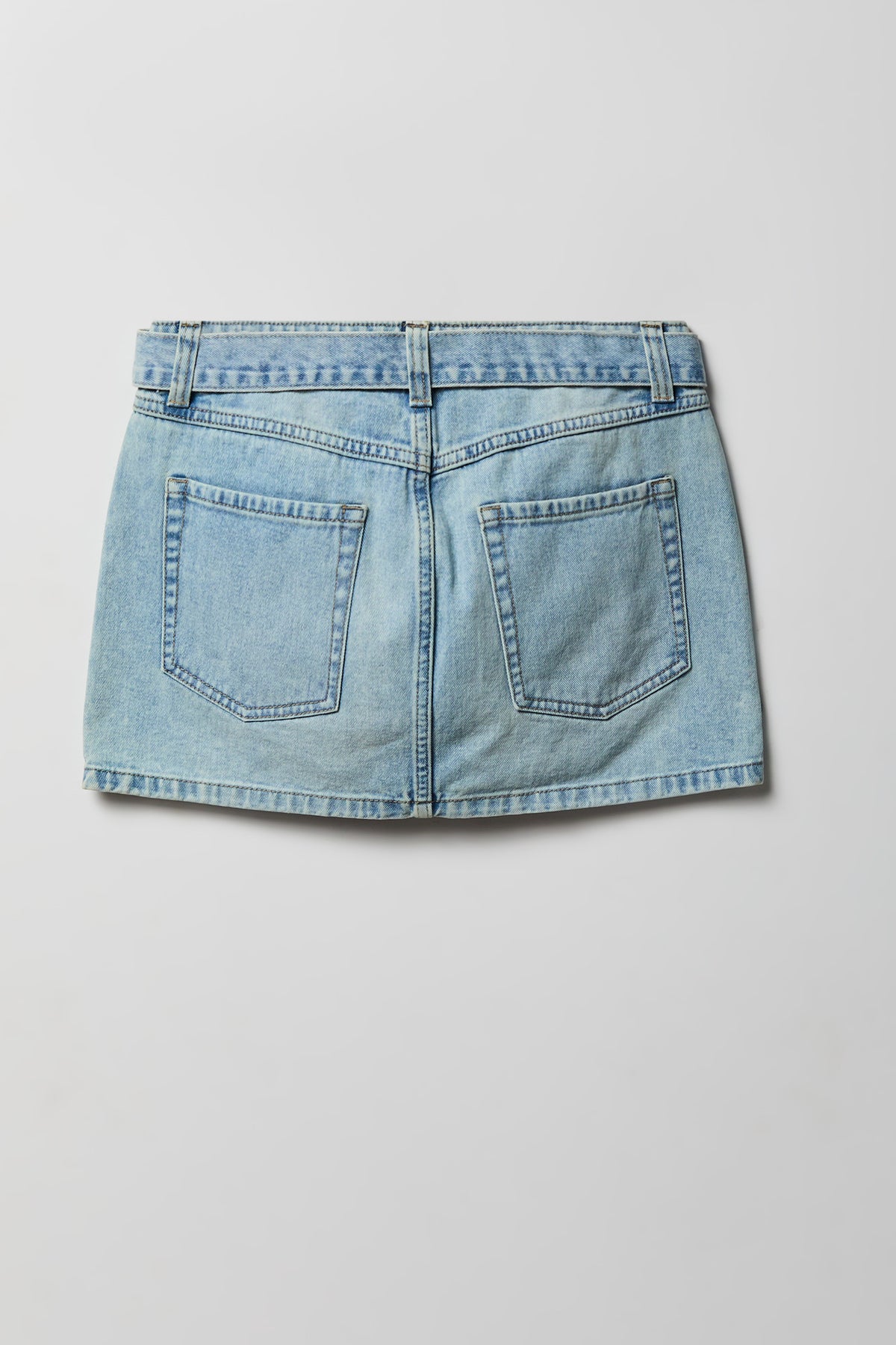 Alt View 5. Denim Belted Mini Skirt - Light Denim Blue