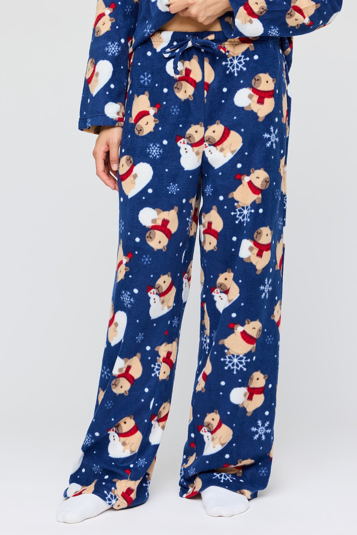 Alt View 3. Plush Button-Up Top & Pant Pajama Set - Navy