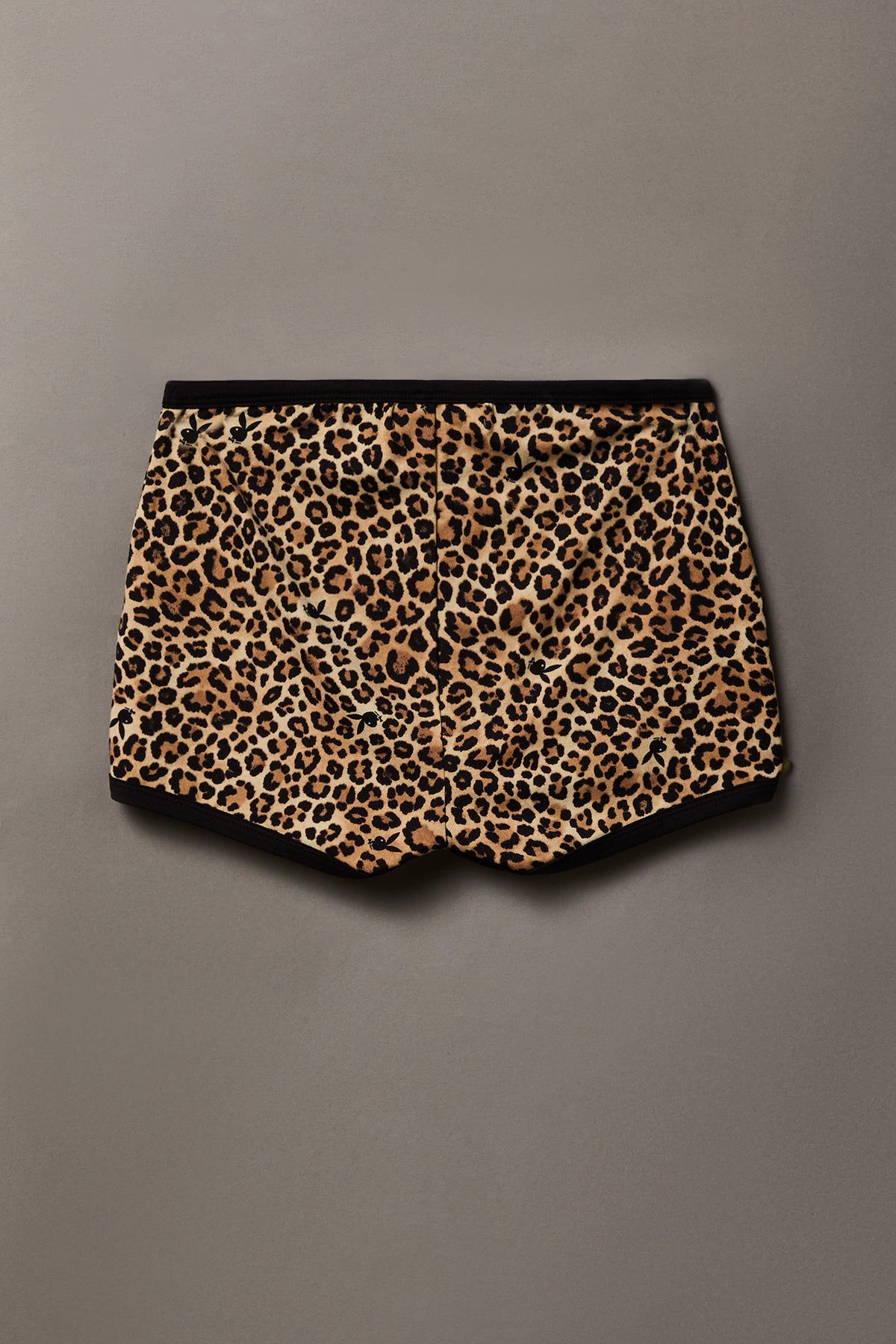 Alt View 8. Playboy Graphic T-Shirt & Short Set - Leopard