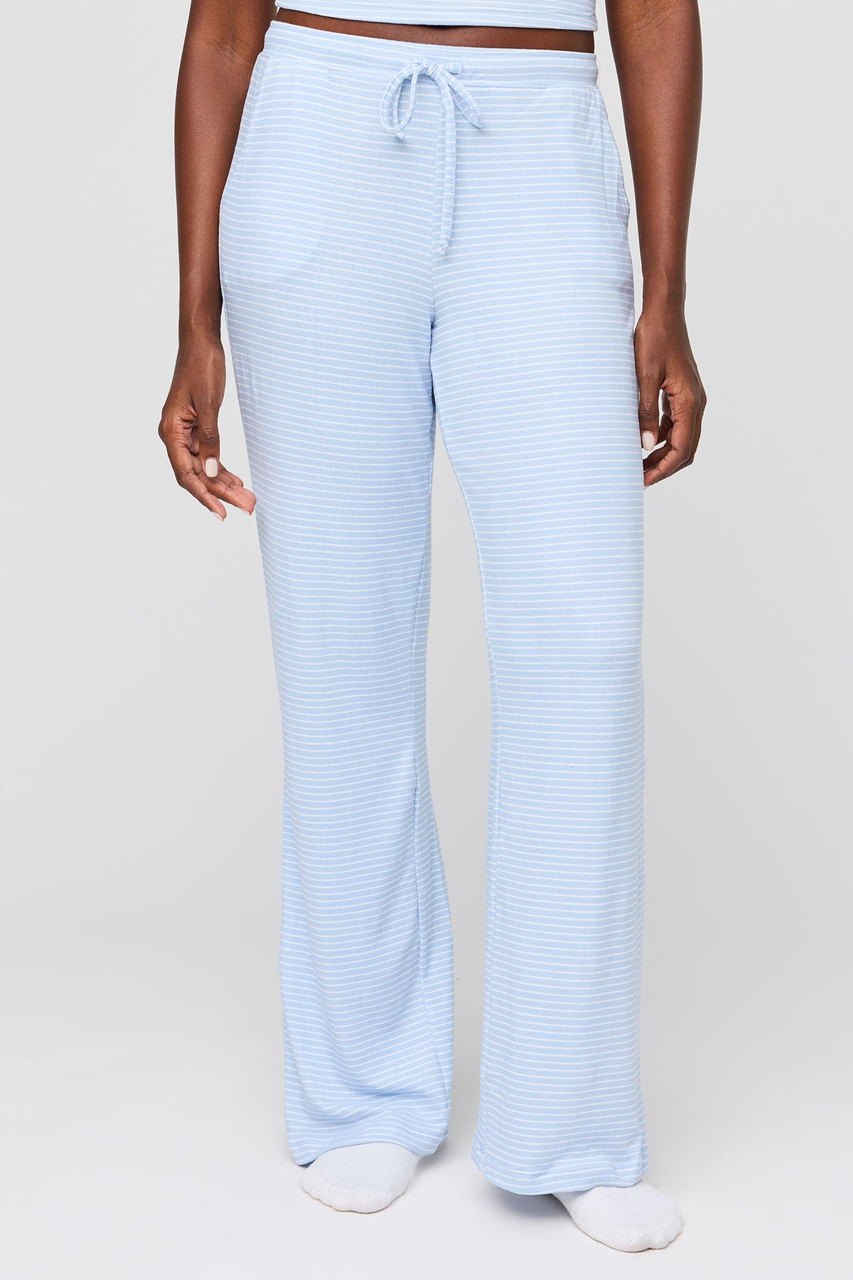 Alt View 3. Printed Cami & Pant Pajama Set - Light Blue