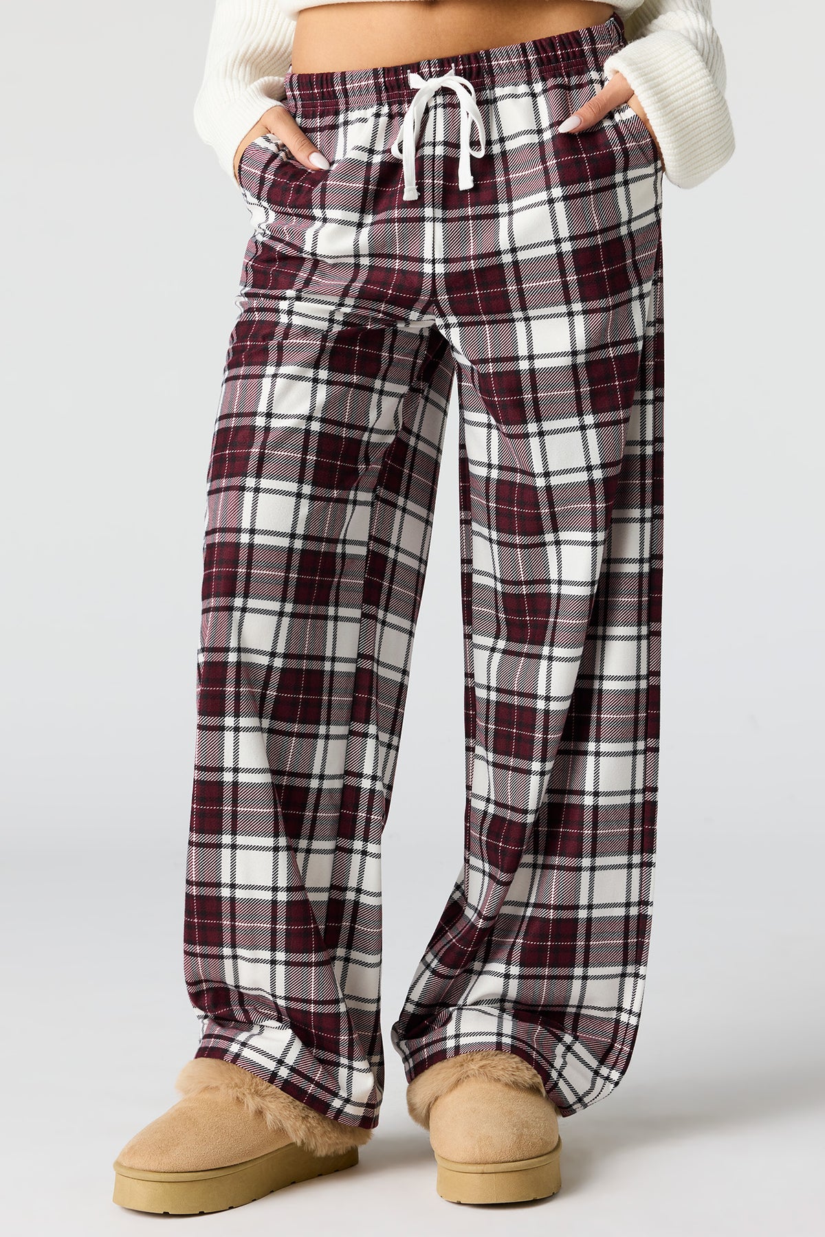 Alt View 2. Printed Pajama Pant - Red