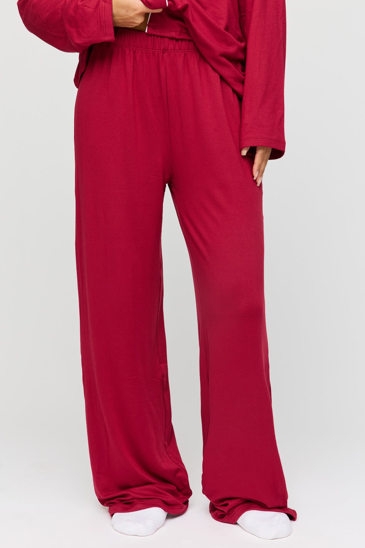 Alt View 3. Button-Up Long Sleeve Top & Pant Pajama Set - Burgundy