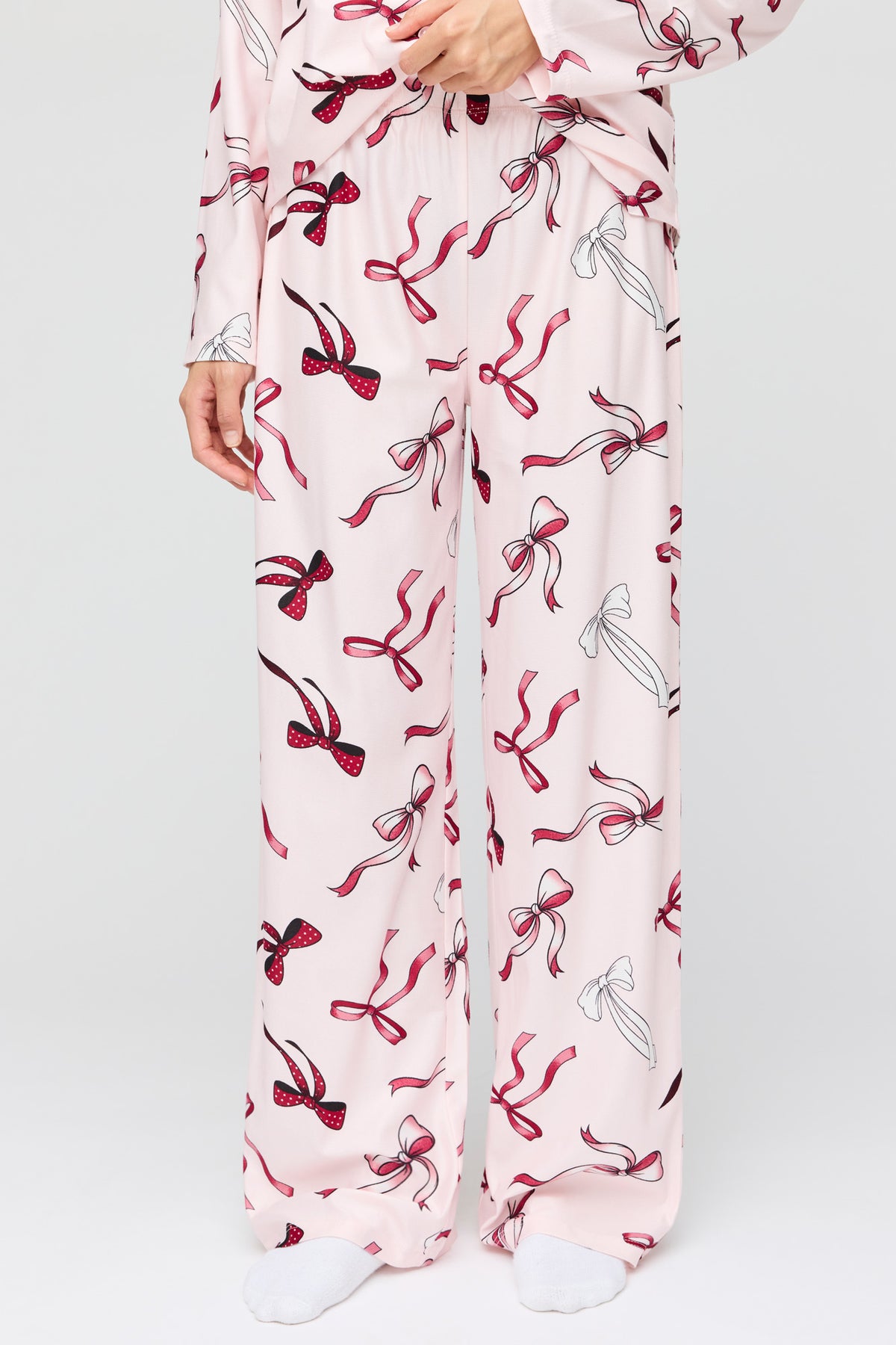 Alt View 3. Flannel Button-Up Long Sleeve Top & Pant Pajama Set - Light Pink