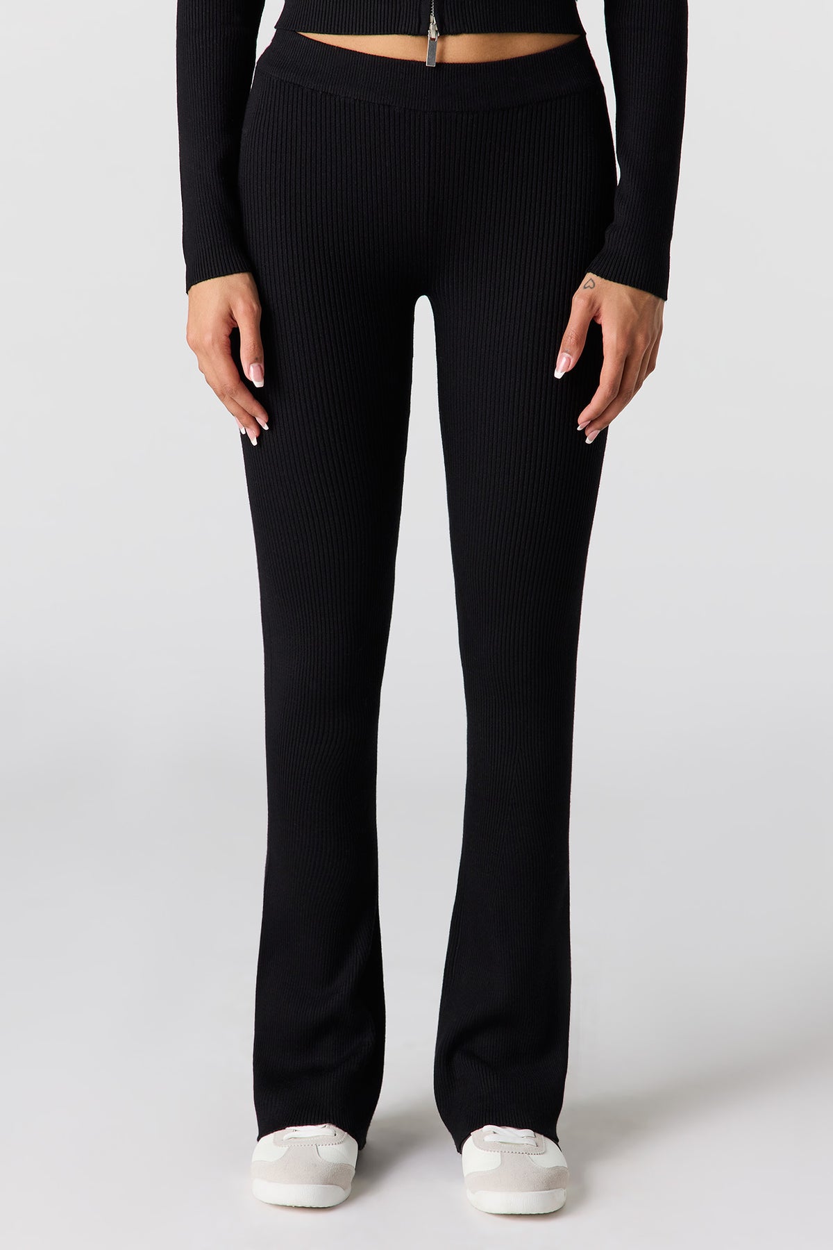 Alt View 2. Ribbed Flare Pant - Black
