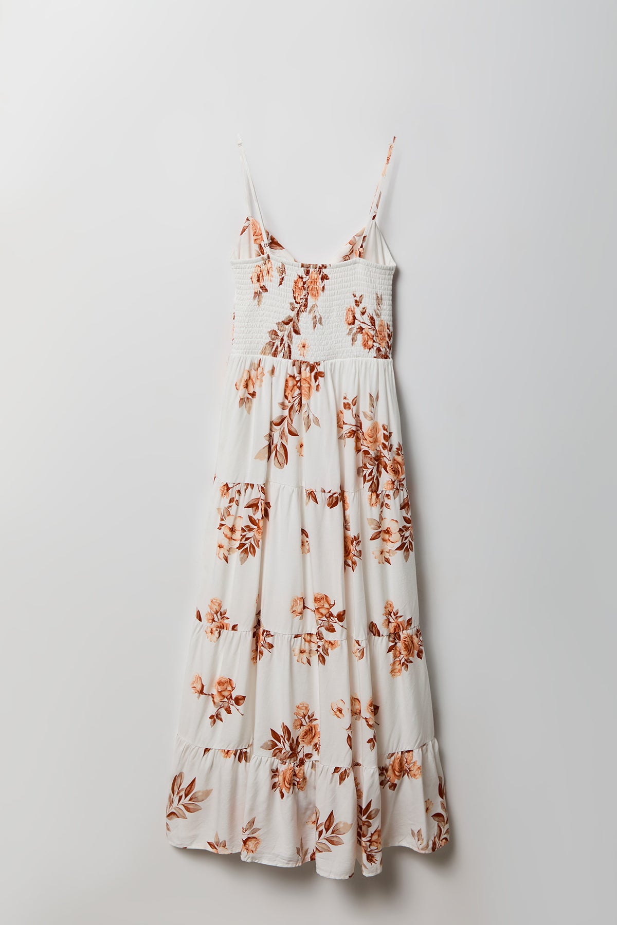 Alt View 5. Floral Tiered Maxi Dress - Off White