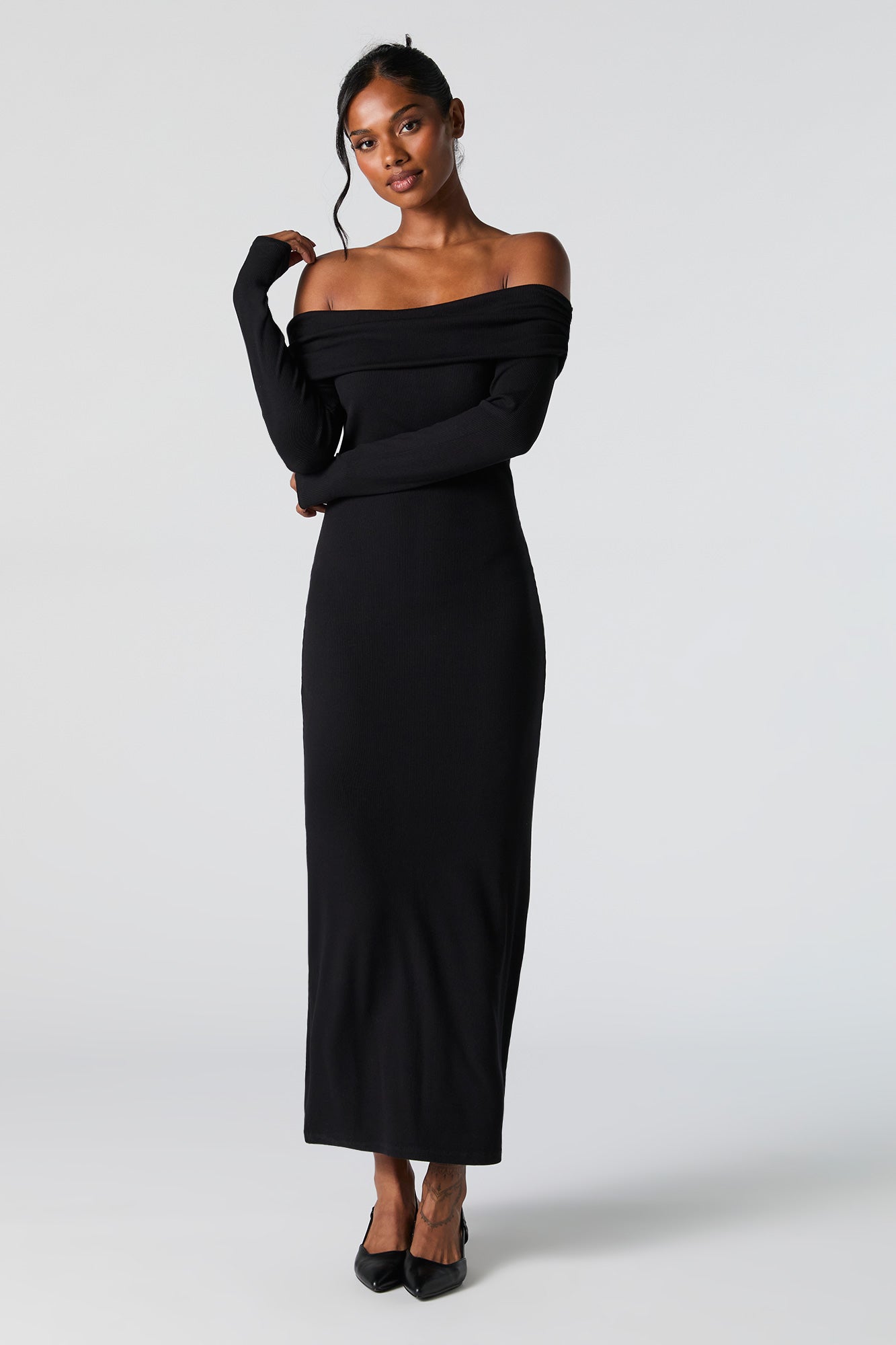 Ribbed Off Shoulder Long Sleeve Maxi Dress