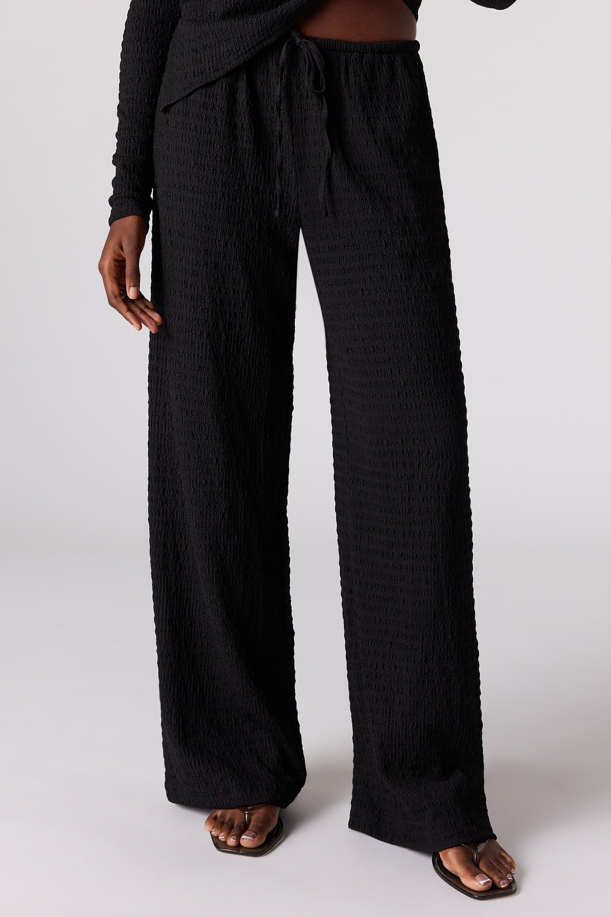 Alt View 2. Textured Wide Leg Pant - Black