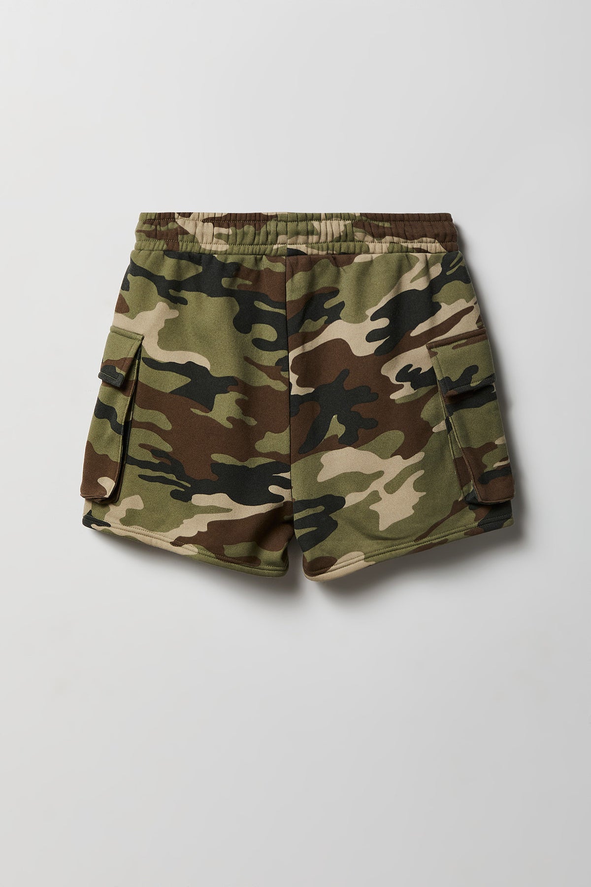 Alt View 2. Fleece Cargo Short - Camouflage