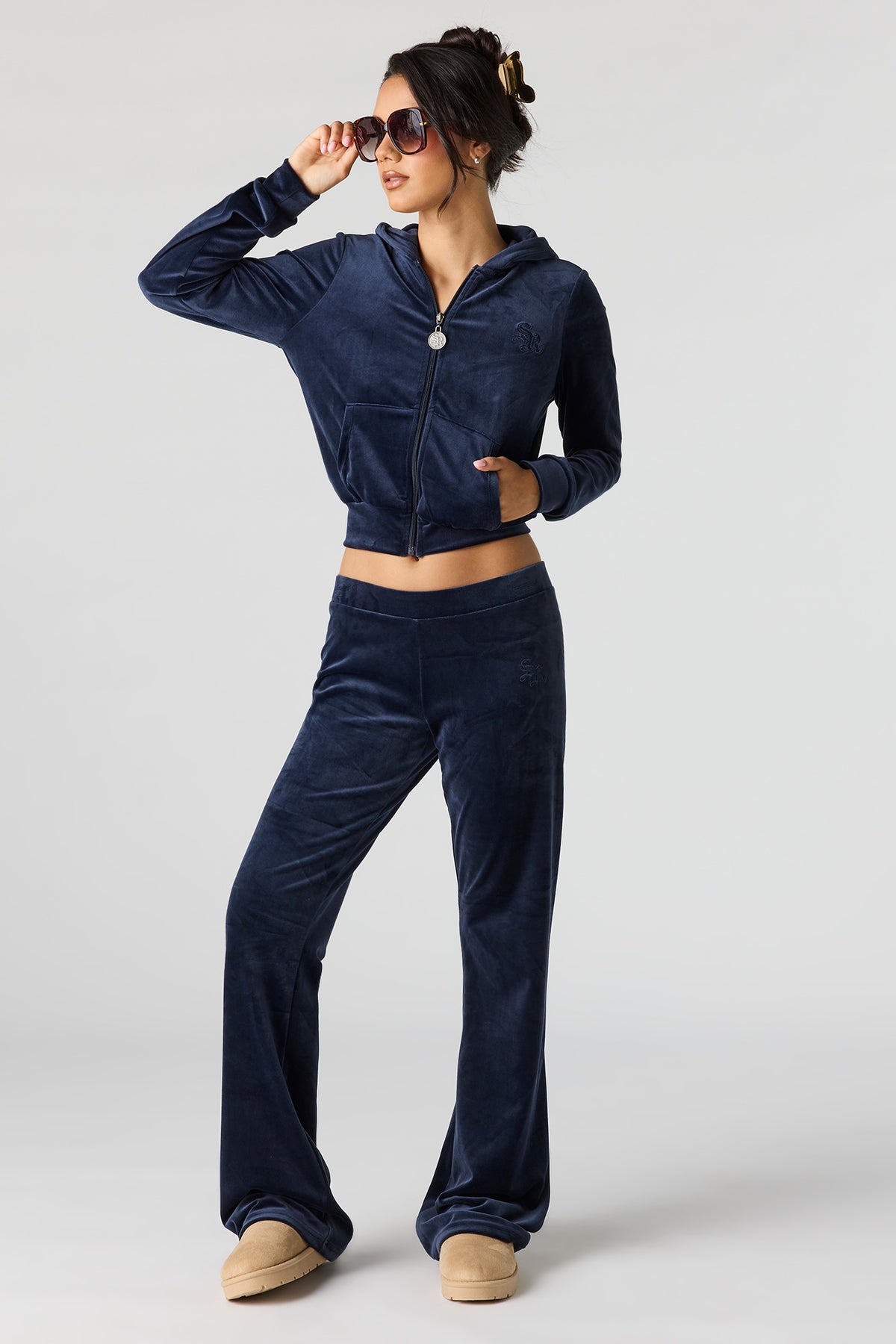 Alt View 3. Sommer Ray Velour Zip Jacket - Navy