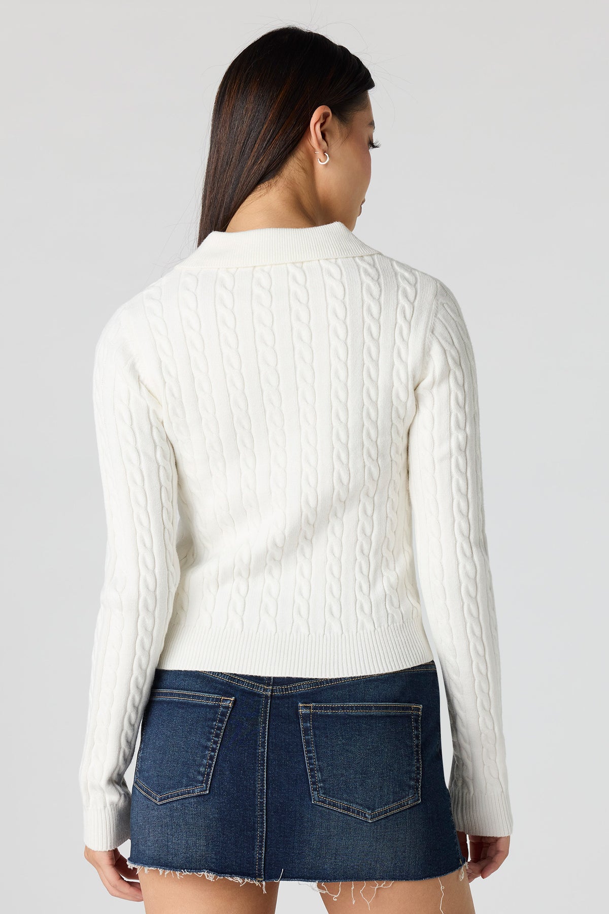 Alt View 2. Cable Knit 2-Way Zip-Up Sweater - Ivory