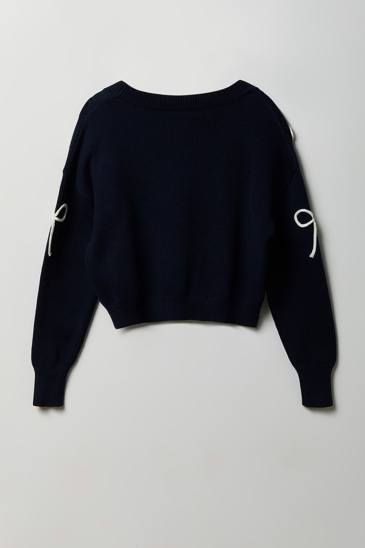 Alt View 2. 3D V-Neck Button-Up Cardigan - Navy