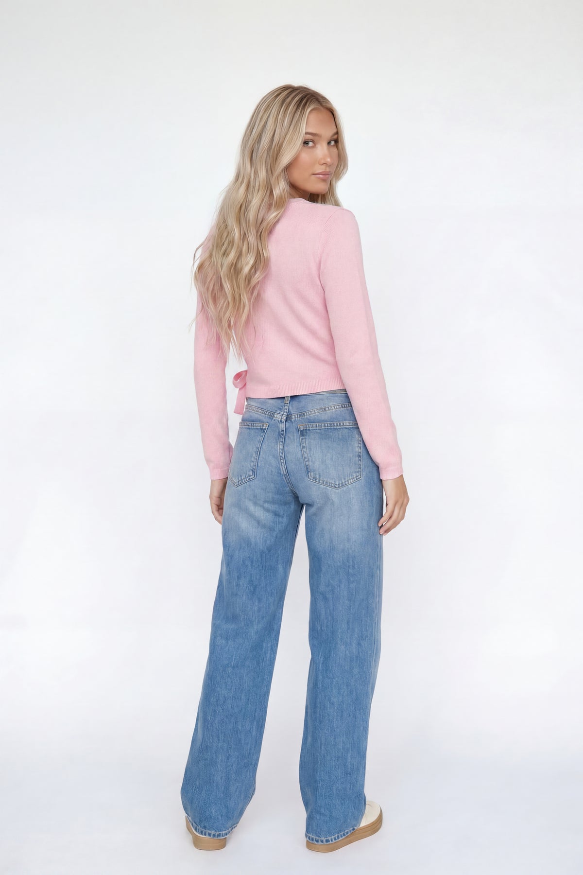 Alt View 3. 073903538401_66_1 - Pink
