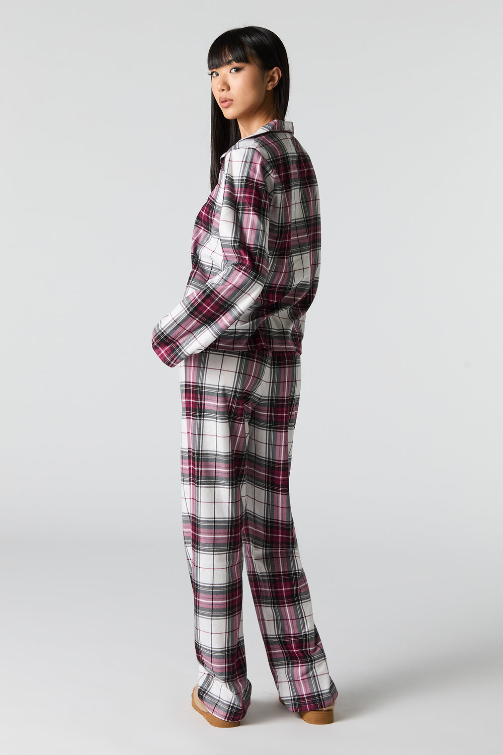 Womens Matching the Family Plaid Flannel 2 Piece Pajama Set Womens Matching the Family Plaid Flannel 2 Piece Pajama Set 5