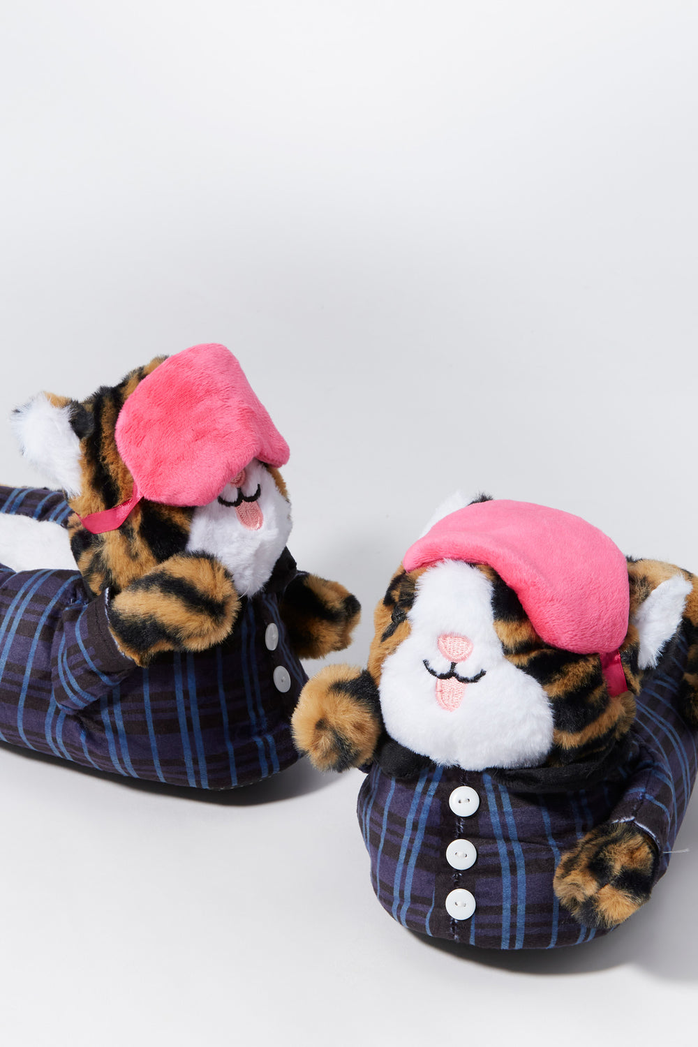 Plush 3D Sleeping Cat Slipper Plush 3D Sleeping Cat Slipper 1