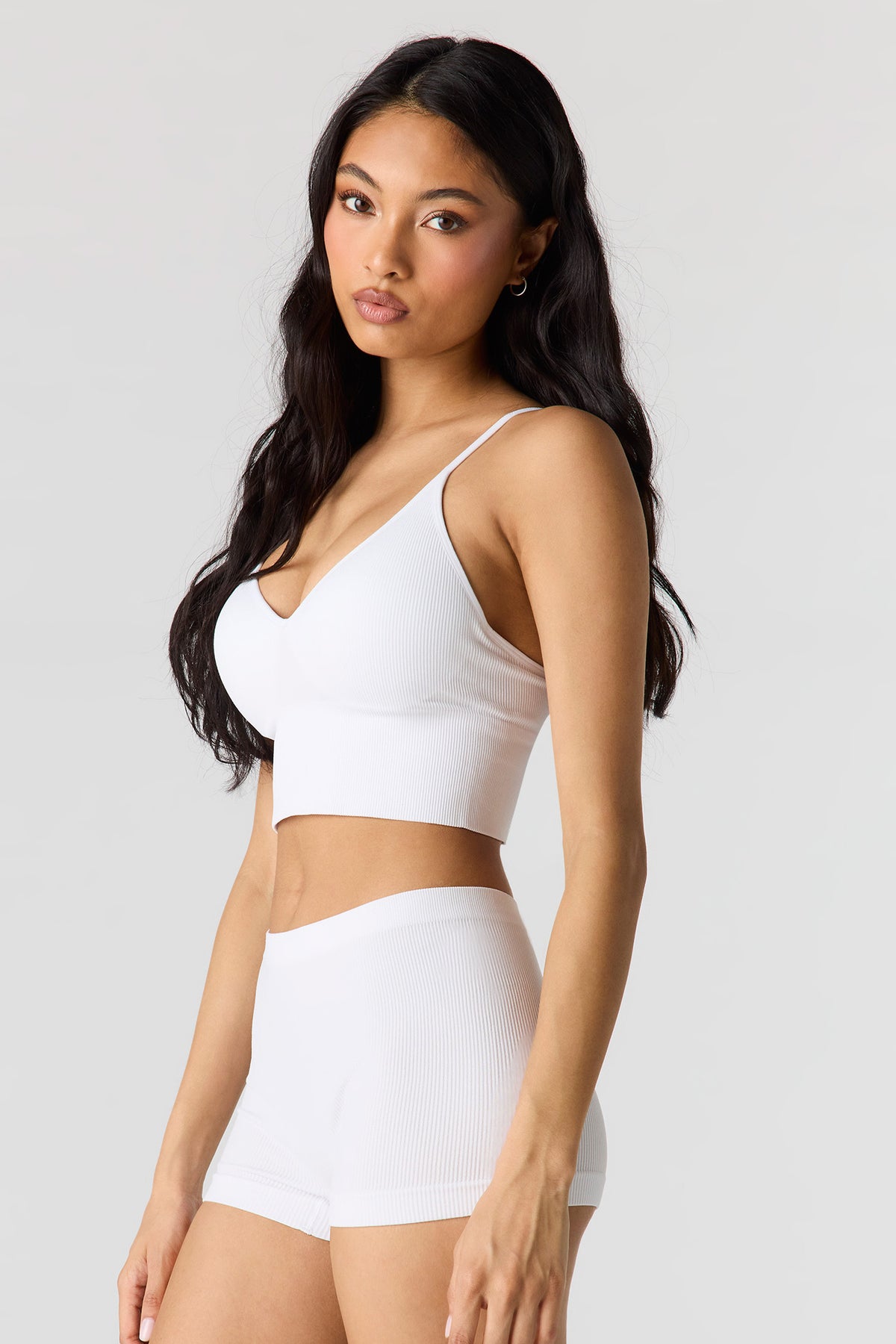 Alt View 2. Seamless Ribbed Padded Bralette - White