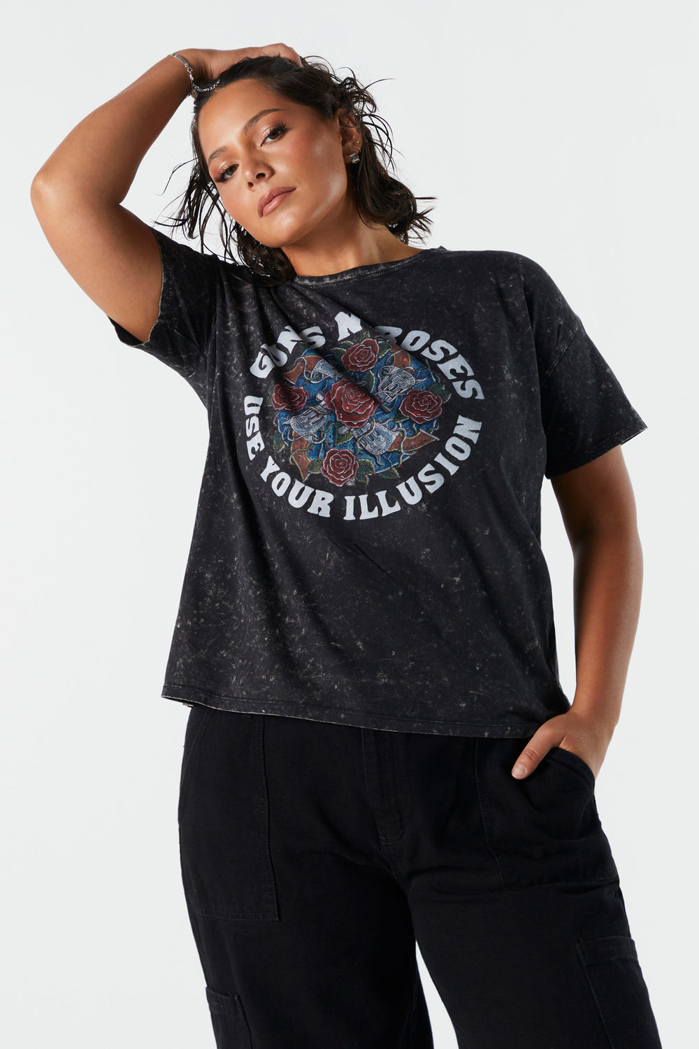 Guns n Roses Washed Graphic Boyfriend T-Shirt Guns n Roses Washed Graphic Boyfriend T-Shirt 1