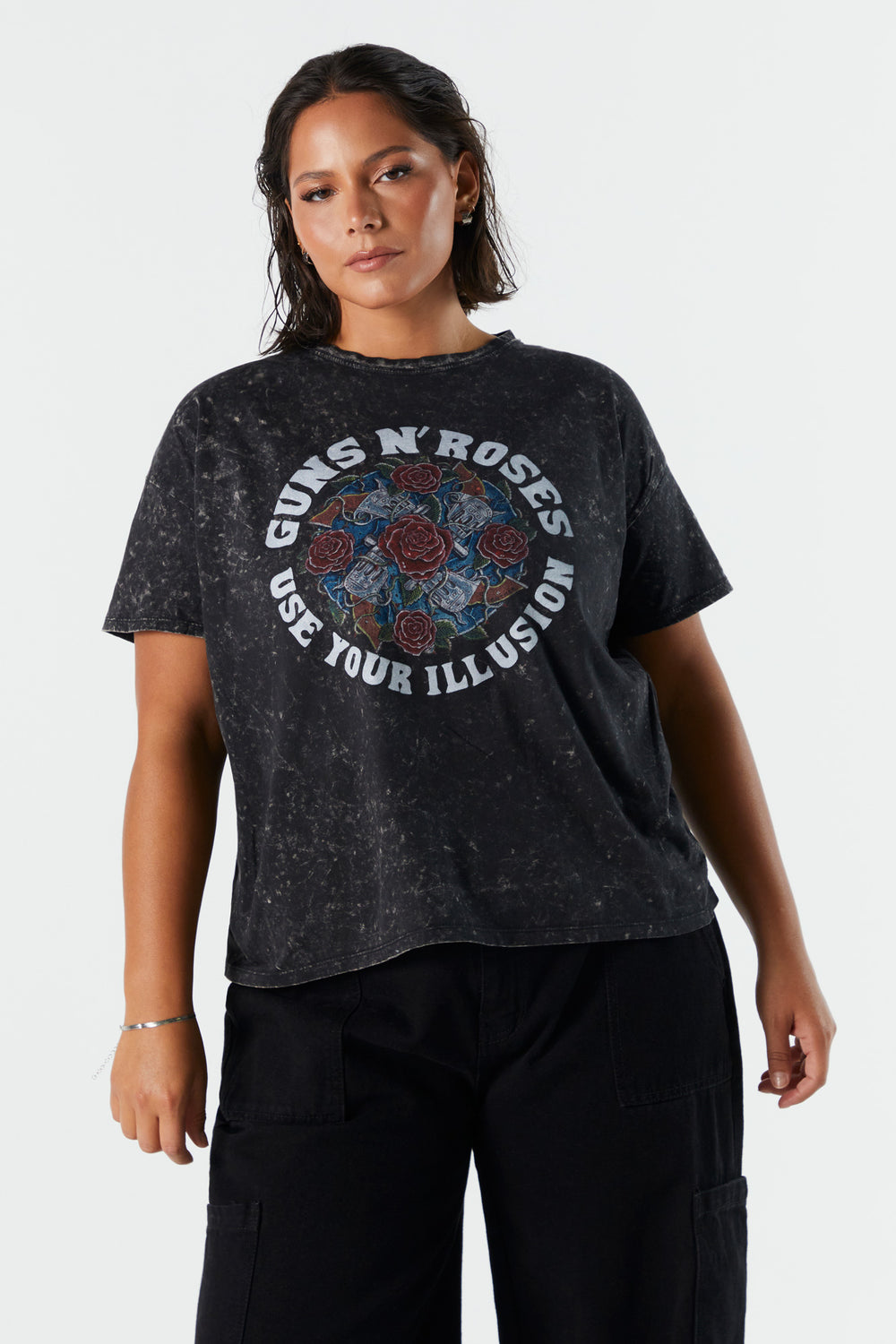 Guns n Roses Washed Graphic Boyfriend T-Shirt Guns n Roses Washed Graphic Boyfriend T-Shirt 2