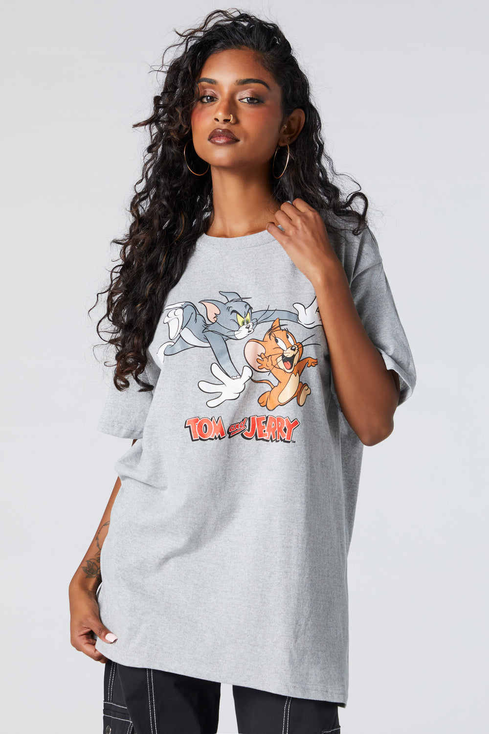 Tom and Jerry Graphic Boyfriend T-Shirt Tom and Jerry Graphic Boyfriend T-Shirt 1