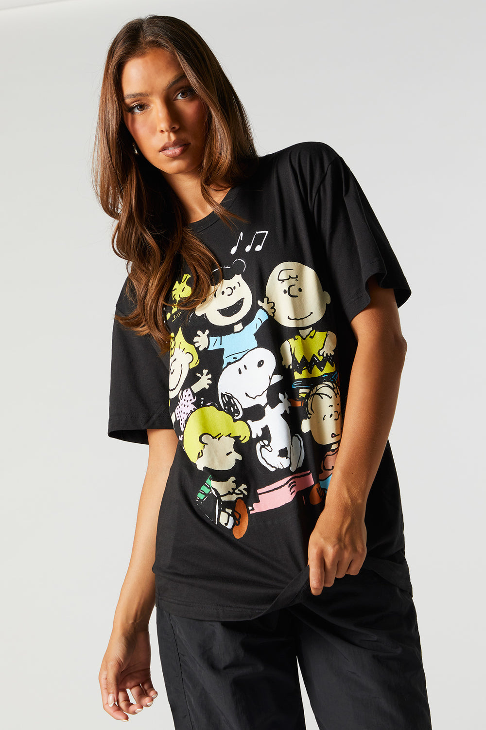 Snoopy and Friends Graphic Boyfriend T-Shirt Snoopy and Friends Graphic Boyfriend T-Shirt 1