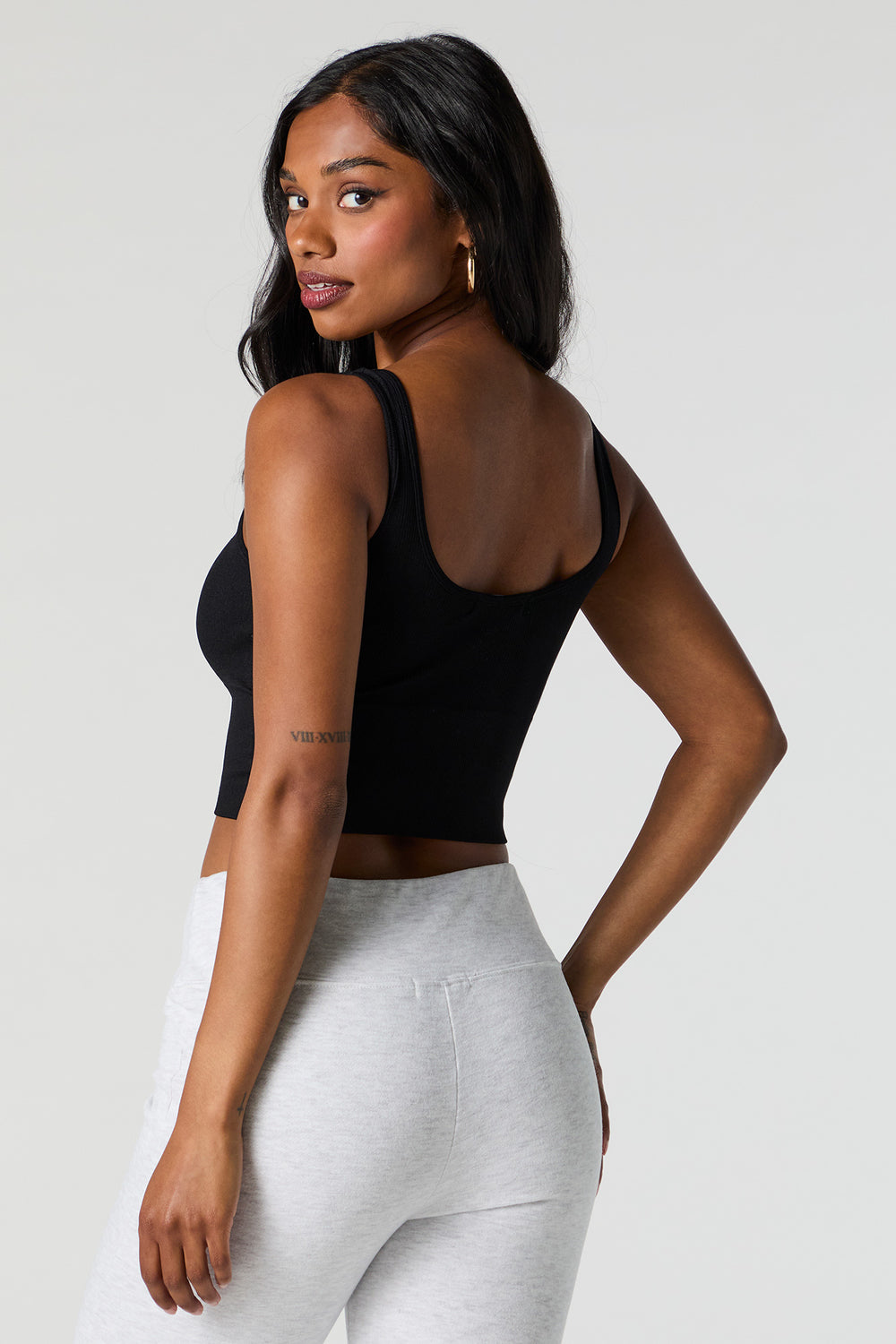 Seamless Ribbed Cropped Tank with Built-In Bra Cups Seamless Ribbed Cropped Tank with Built-In Bra Cups 5