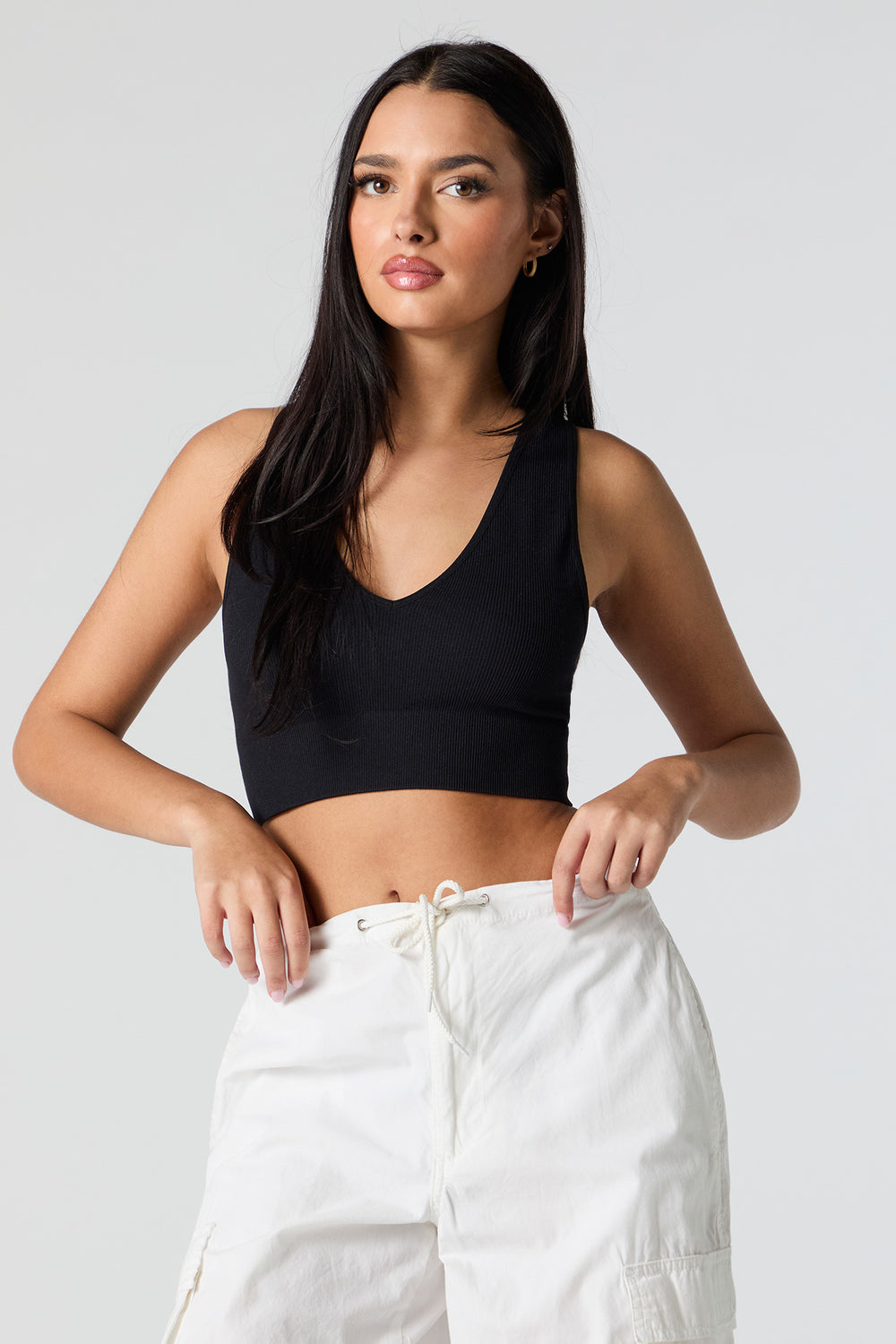 Seamless Ribbed V-Neck Cropped Tank Seamless Ribbed V-Neck Cropped Tank 8