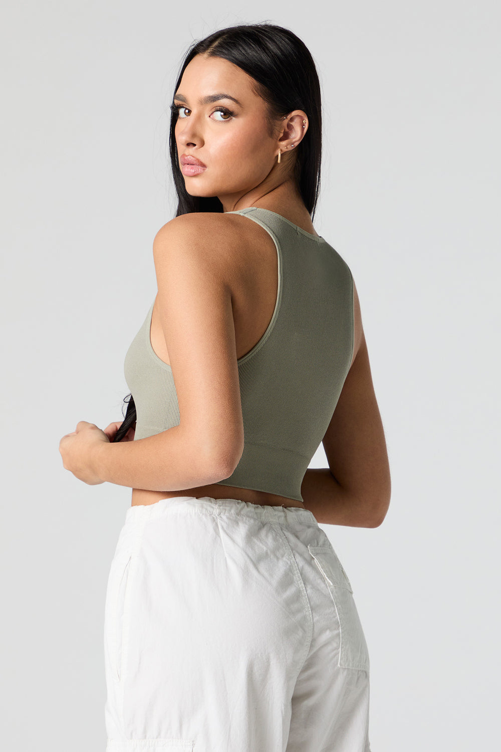 Seamless Ribbed V-Neck Cropped Tank Seamless Ribbed V-Neck Cropped Tank 2