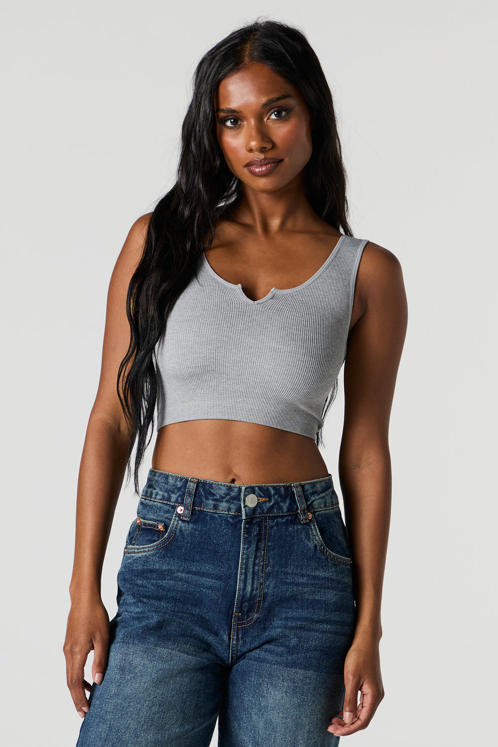 Seamless Scoop Neck Notch Cropped Tank Seamless Scoop Neck Notch Cropped Tank 2