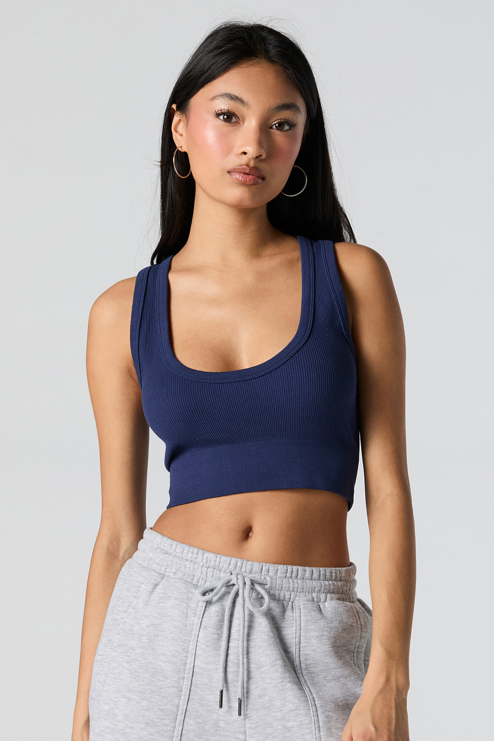 Seamless Ultra Scoop Neck Cropped Tank Seamless Ultra Scoop Neck Cropped Tank 16