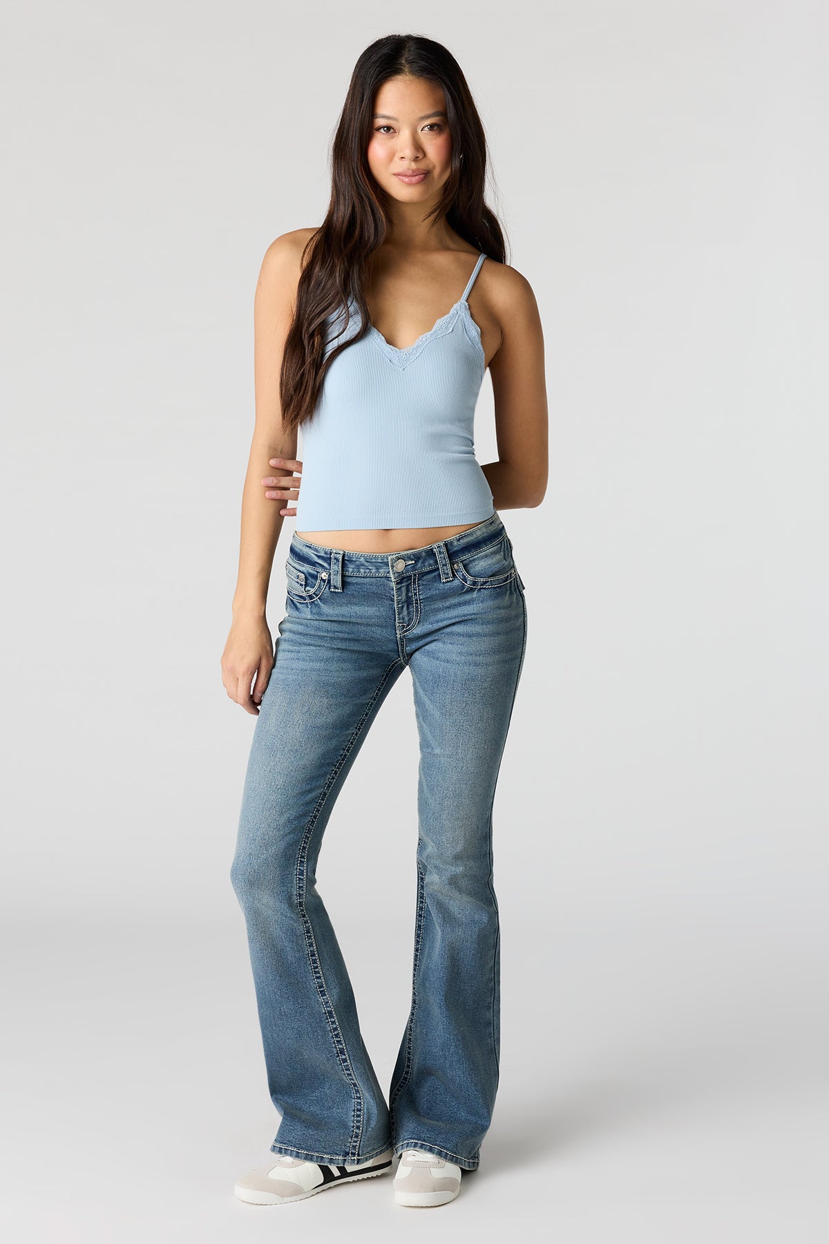 Alt View 3. Seamless Lace Trim Cami - Light Blue