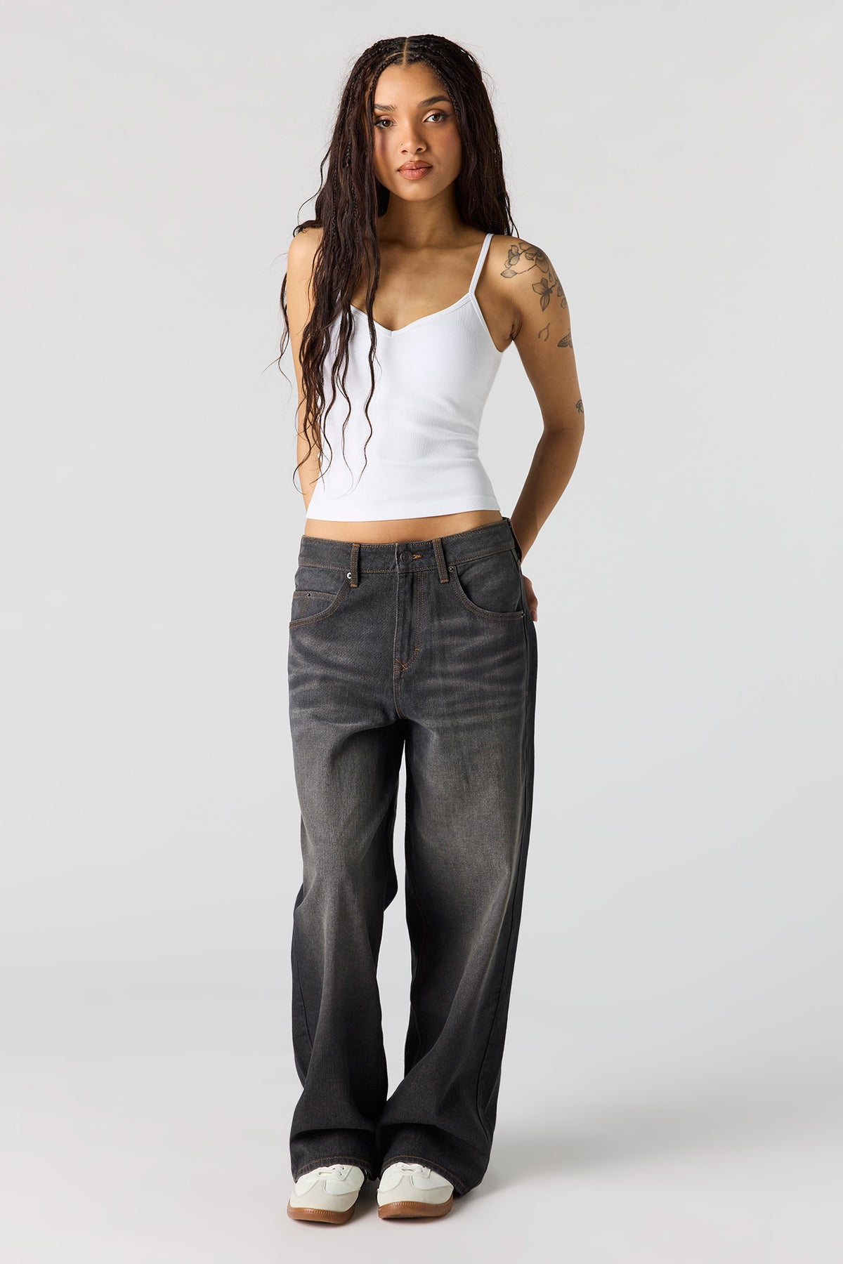 Alt View 3. Braless Seamless Ribbed V-Neck Cami - White