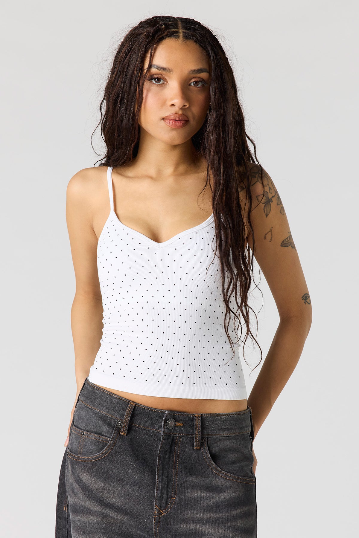 Braless Seamless Ribbed V-Neck Cami - Off White