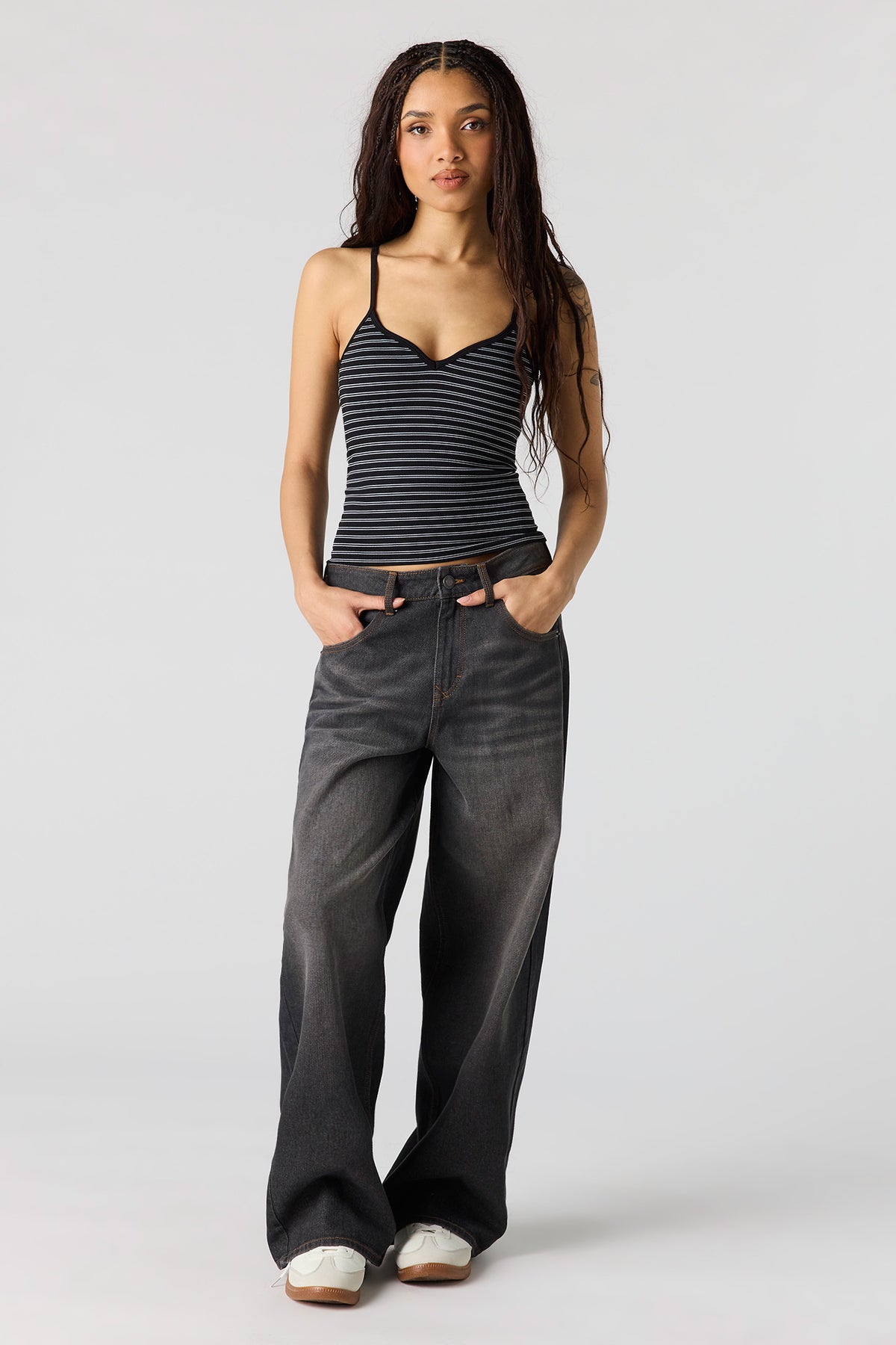 Alt View 3. Braless Seamless Ribbed V-Neck Cami - Black with White