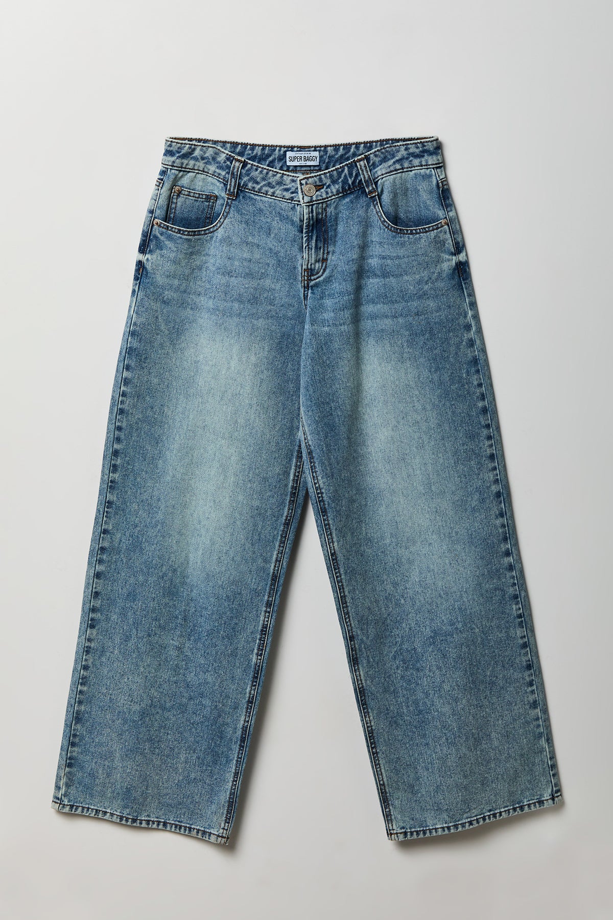 Alt View 4. London Low Rise Super Baggy Vintage Medium Jean - Pacific Blue