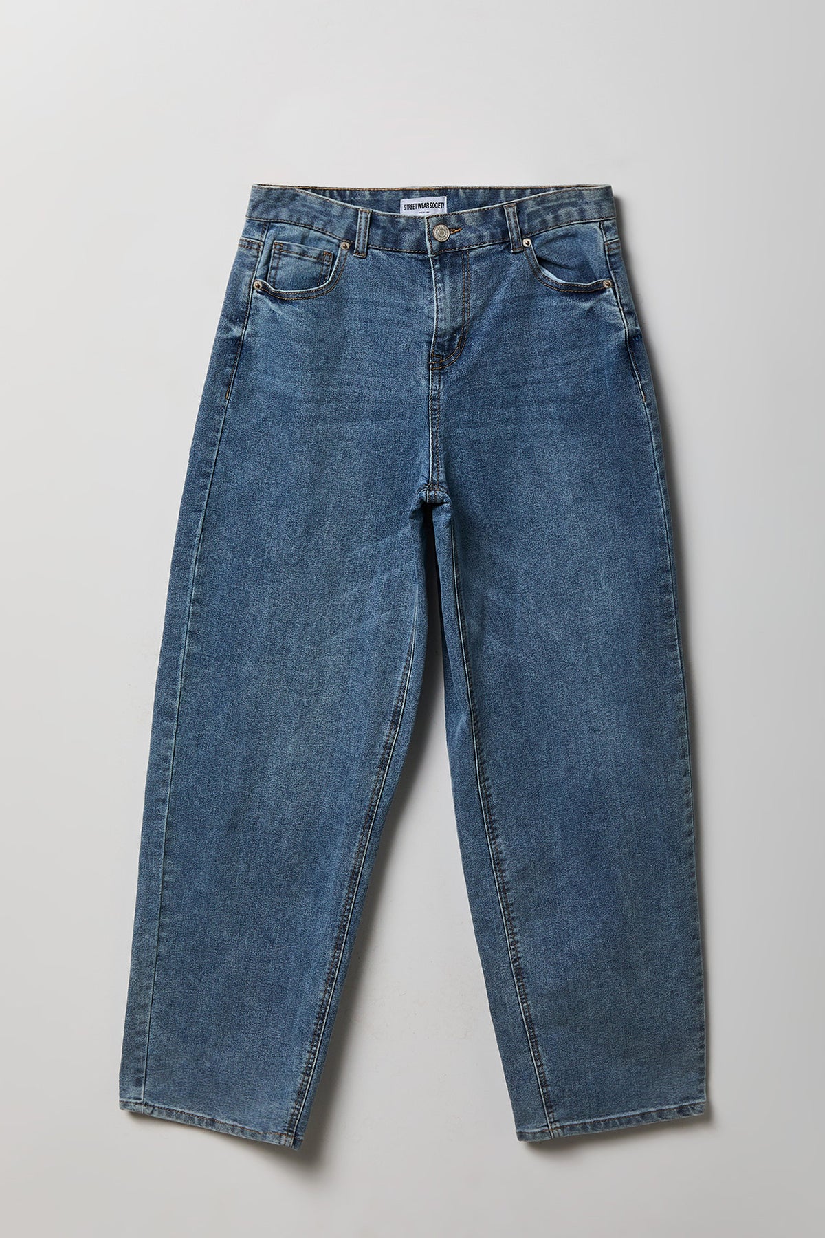 Alt View 4. Stretch High Rise Barrel Medium Jean - Medium Blue