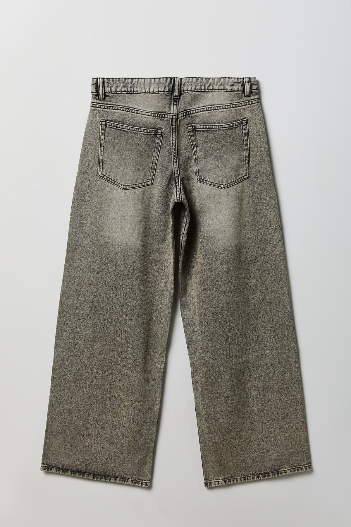 Alt View 2. London Low Rise Super Baggy Grey Jean - Charcoal